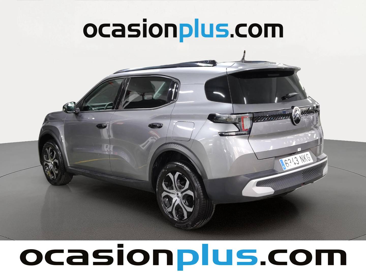 Foto delantera Citroën C3 Aircross Citroën C3 Aircross Hybrid 145 Plus e-DCS6 (145 CV) derecha