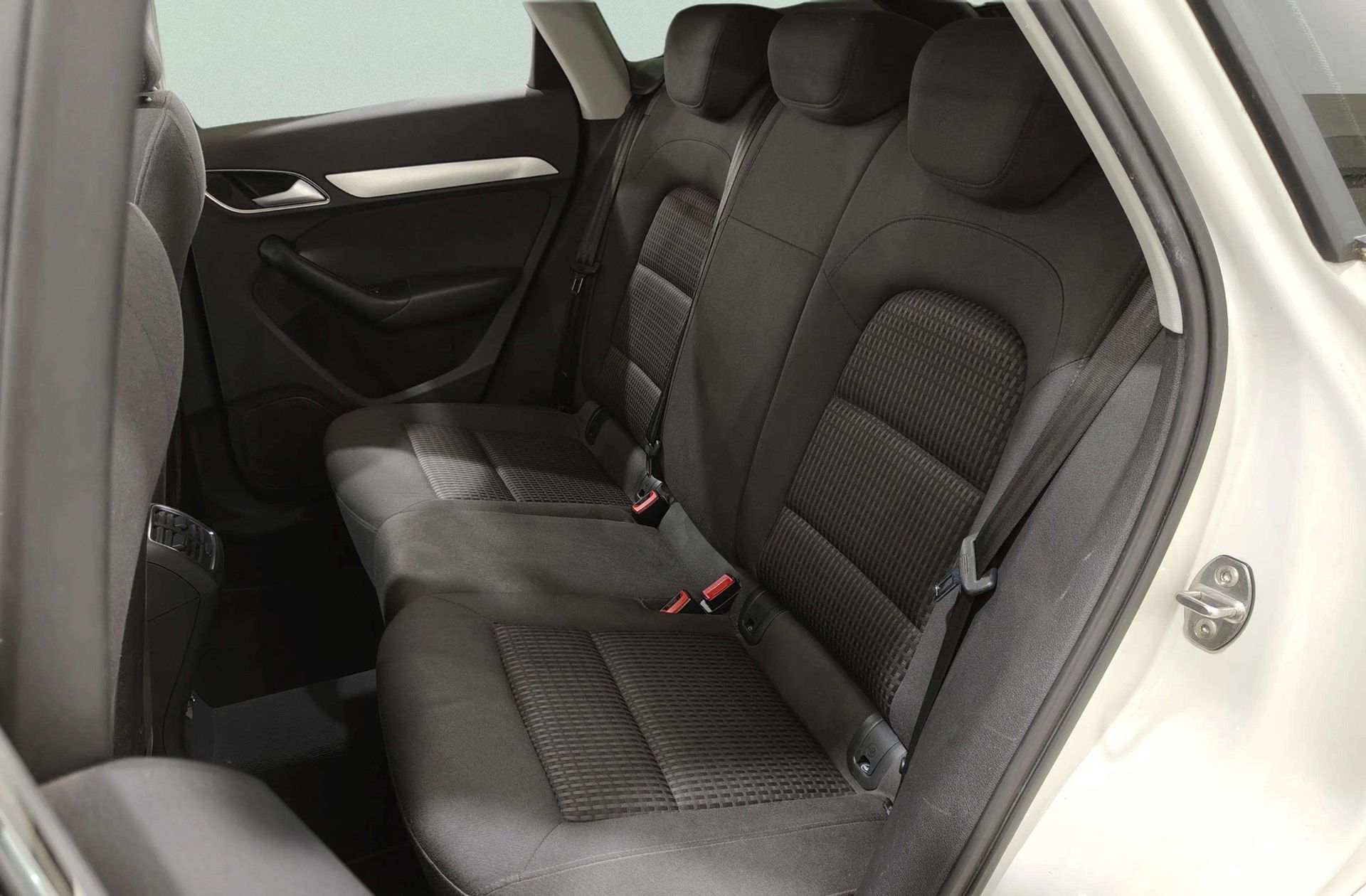 Audi Q3 Ambiente 2.0 TDI quattro S tronic - foto 11