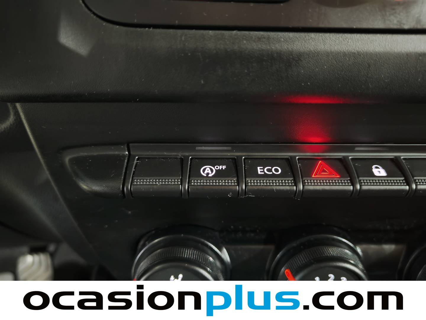 Foto Dacia Duster Dacia Duster Essential TCE (100 CV) 4X2