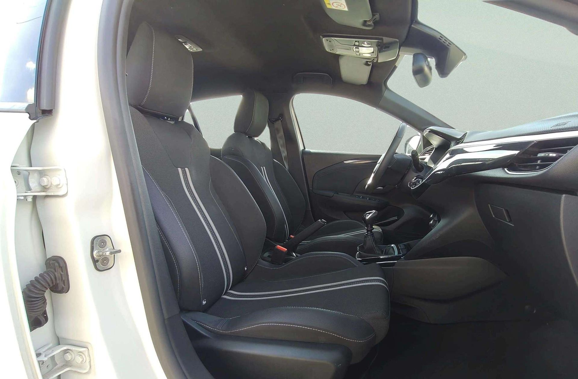 Opel Corsa 1.2 T XHL GS - foto 21