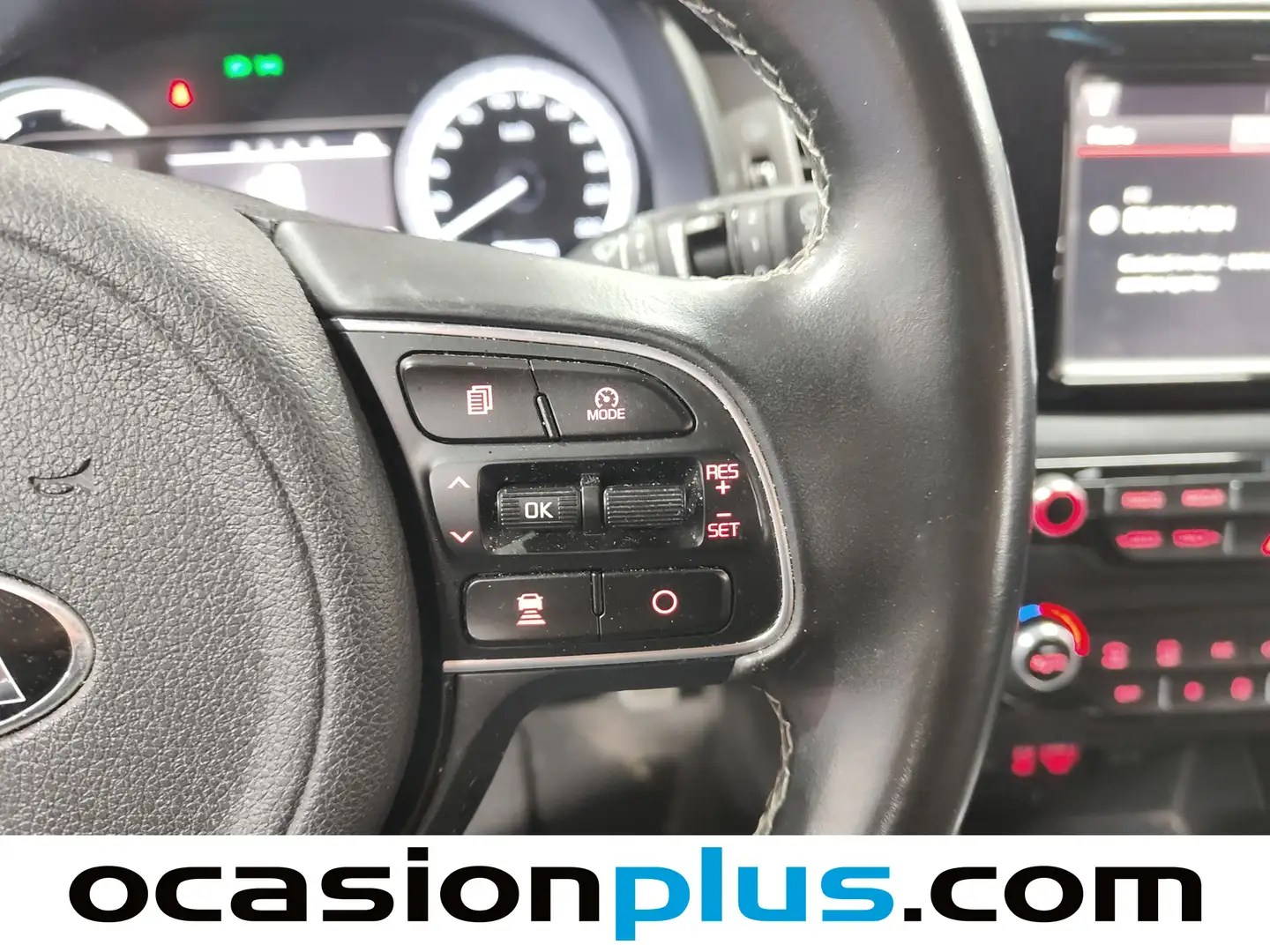 Foto KIA Niro Kia Niro 1.6 GDi Híbrido Enchufable Emotion (141 CV)