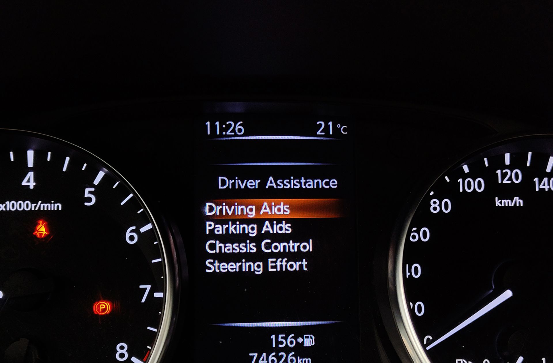 Nissan Qashqai DIG-T 115 N-Connecta 4x2 - foto 13
