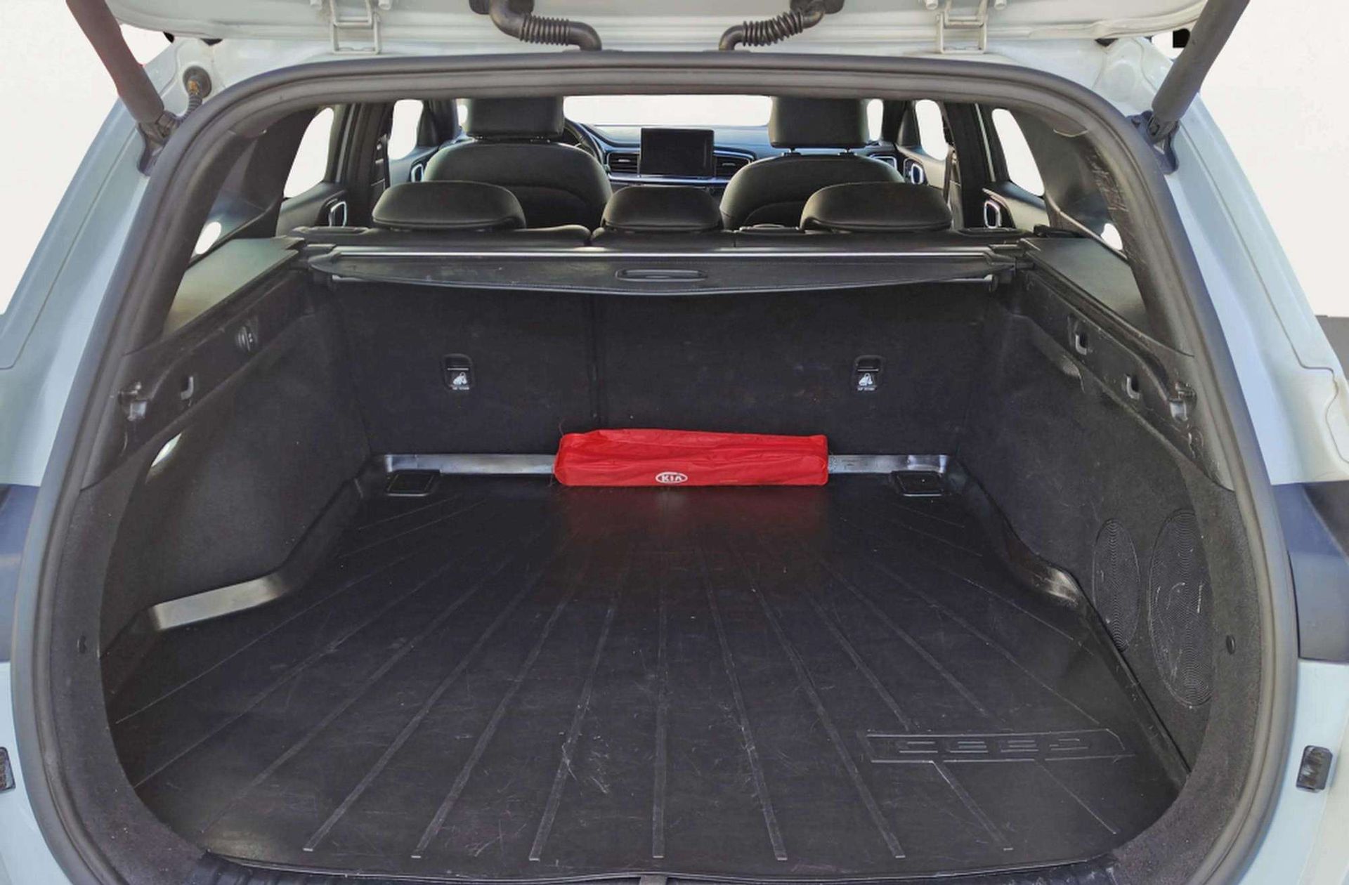 Kia Ceed 1.4 T-GDi Eco-Dynamics GT Line - foto 32