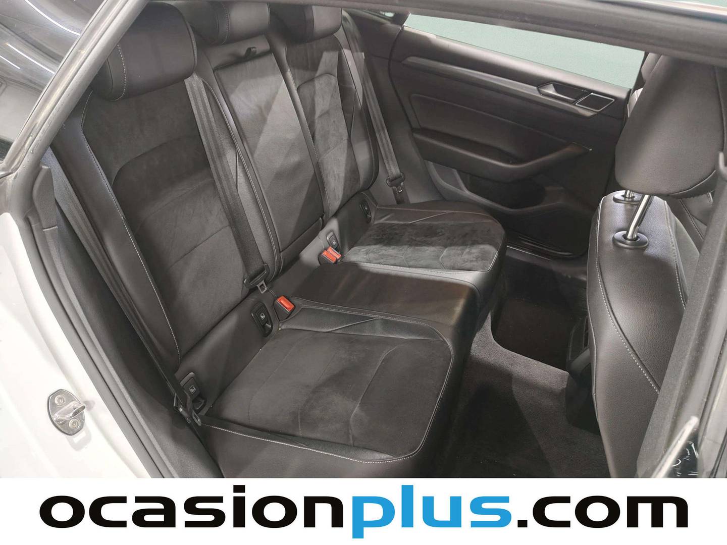 Volkswagen Arteon Volkswagen Arteon R-Line 2.0 TDI 110 kW (150 CV) DSG de ocasión