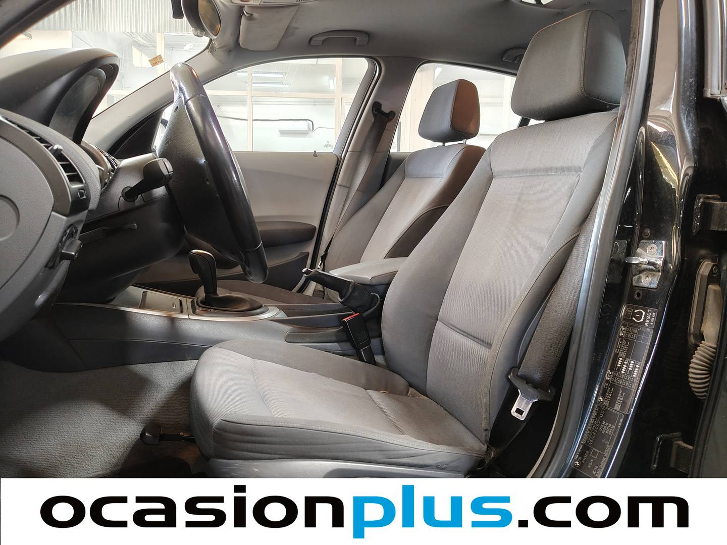 Foto asientos delanteros BMW Serie 1 BMW Serie 1 120i (150 CV)