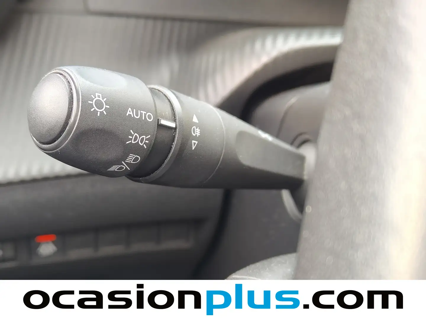 Foto Peugeot 2008 Peugeot 2008 PureTech 130 S&S Allure Pack (130 CV)