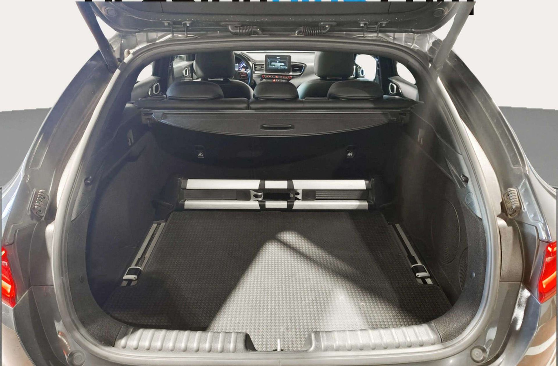 Kia ProCeed 1.4 T-GDi GT Line - foto 21