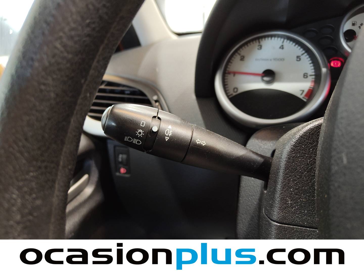 Peugeot 207 Peugeot 207 1.4 Confort (75 CV) gasolina