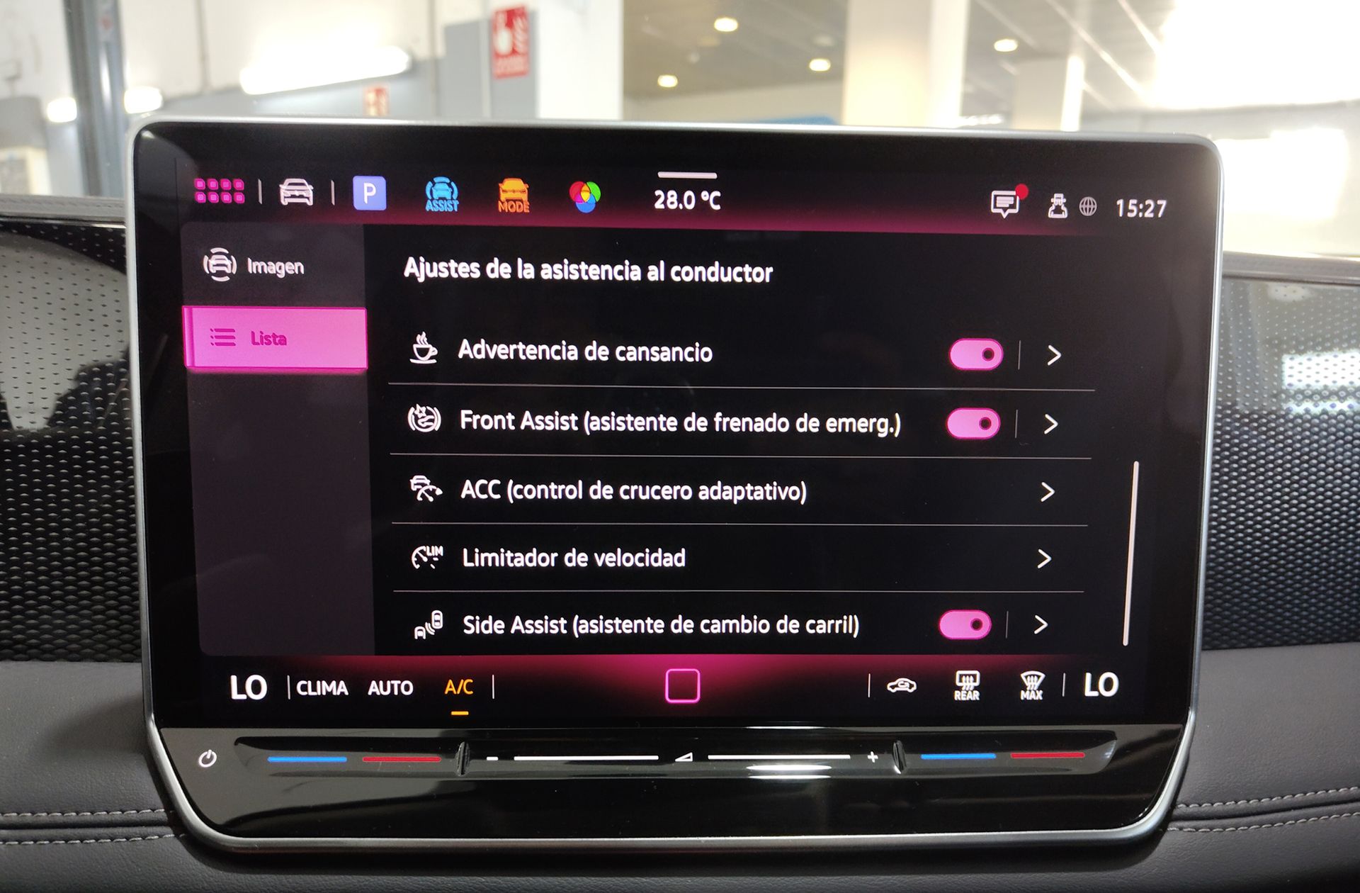 Volkswagen Tiguan ``Más`` 1.5 eTSI DSG - foto 31