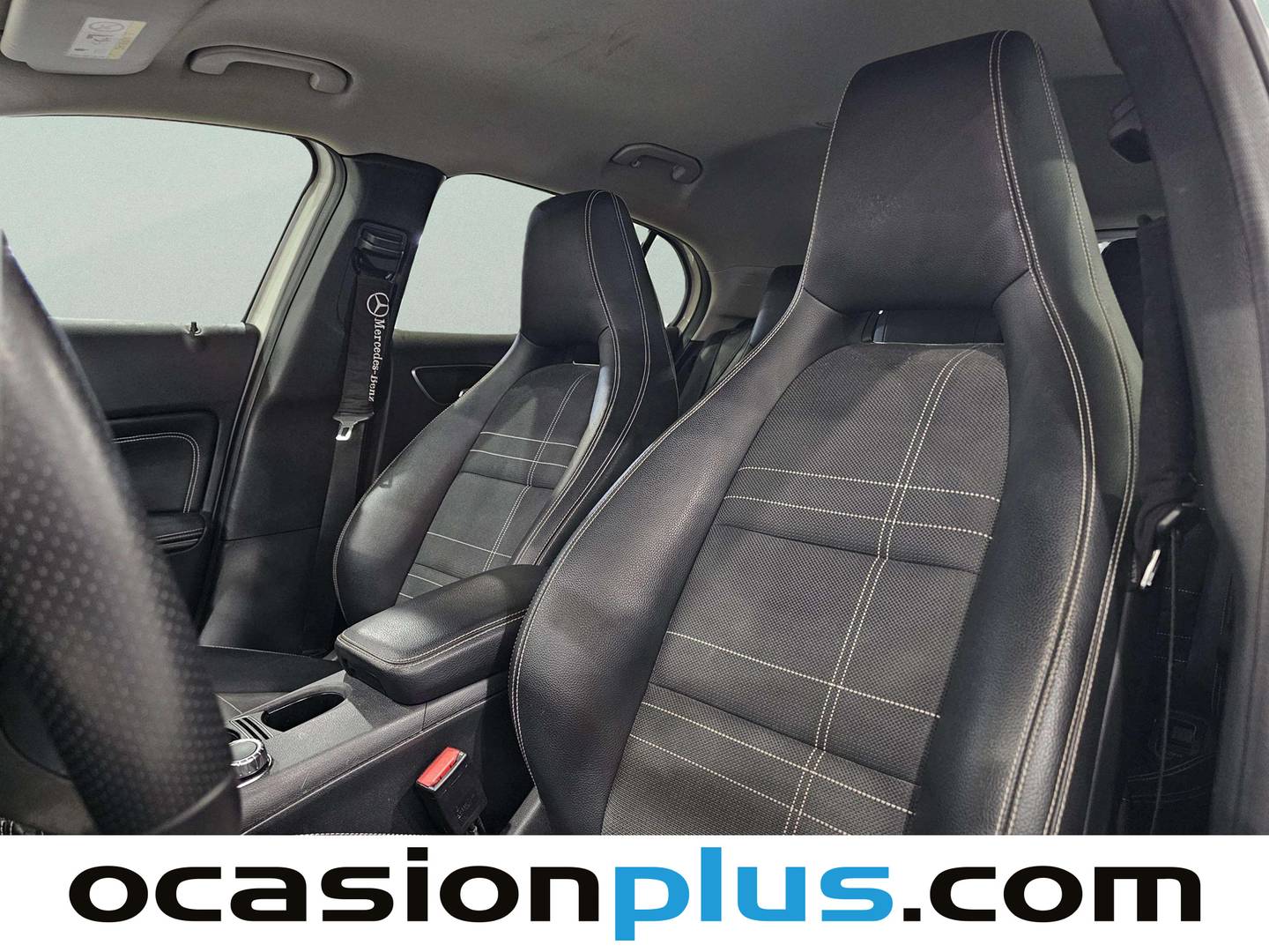 Extras y acabados del Mercedes GLA Mercedes GLA 200 d Urban (136 CV)