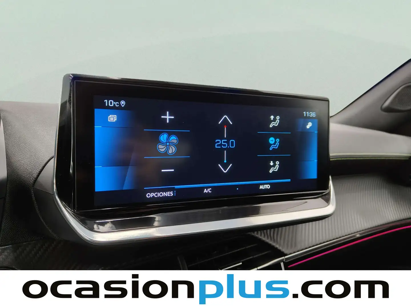 Foto Peugeot 2008 Peugeot 2008 PureTech 130 S&S GT (130 CV)