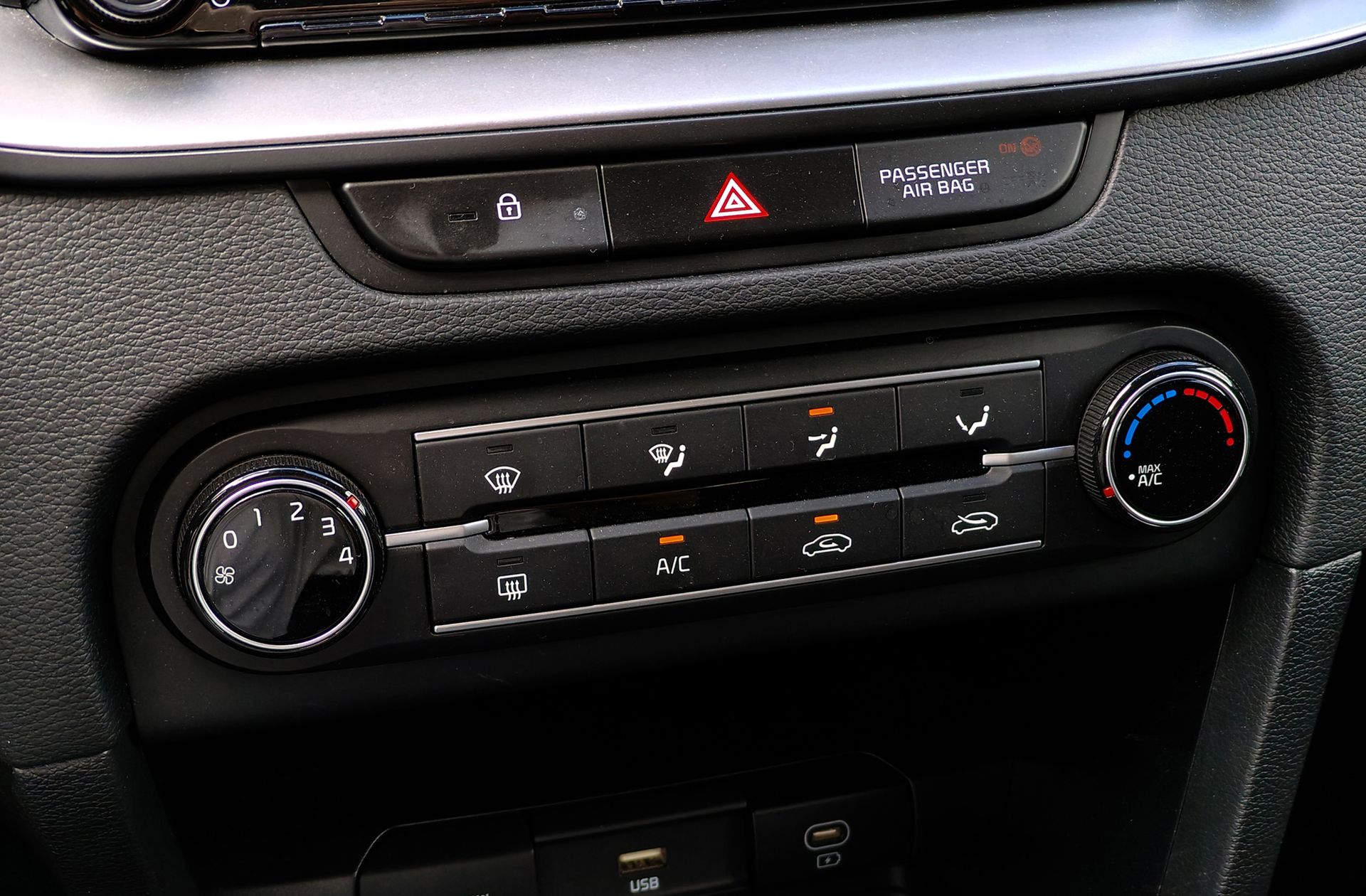 Kia Ceed 1.0 T-GDi Concept - foto 28