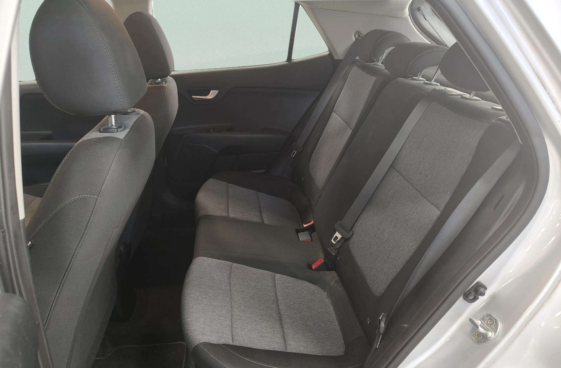 Kia Stonic 1.2 Cvvt Eco-Dynamic Concept - foto 9