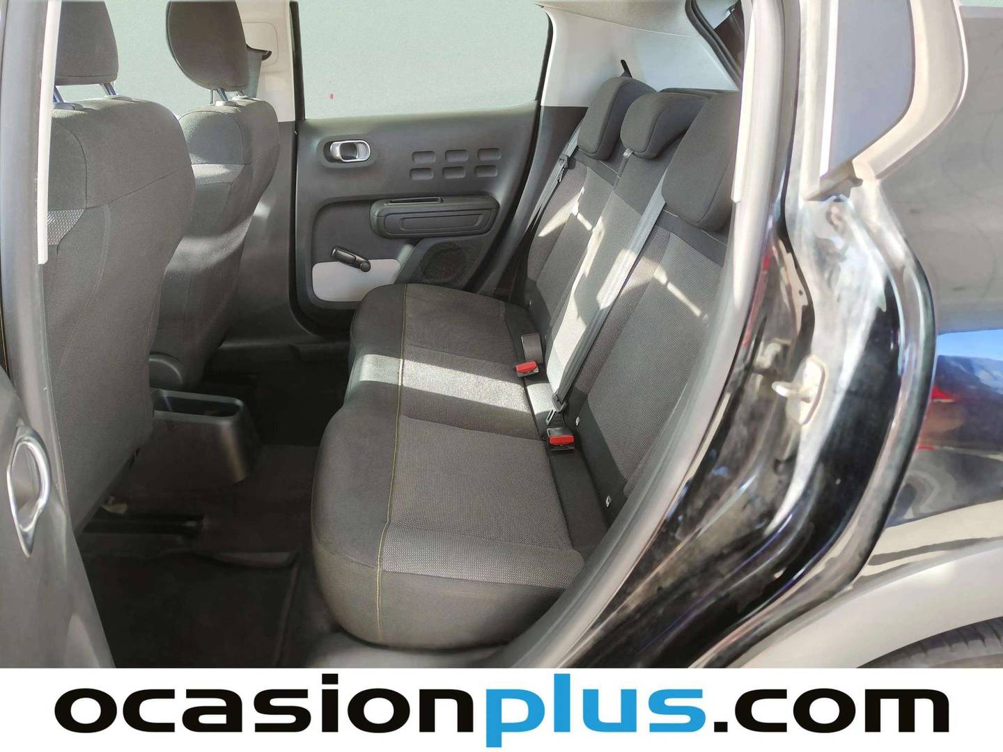 Foto asientos traseros Citroën C3 Citroën C3 PureTech 82 Feel (83 CV)
