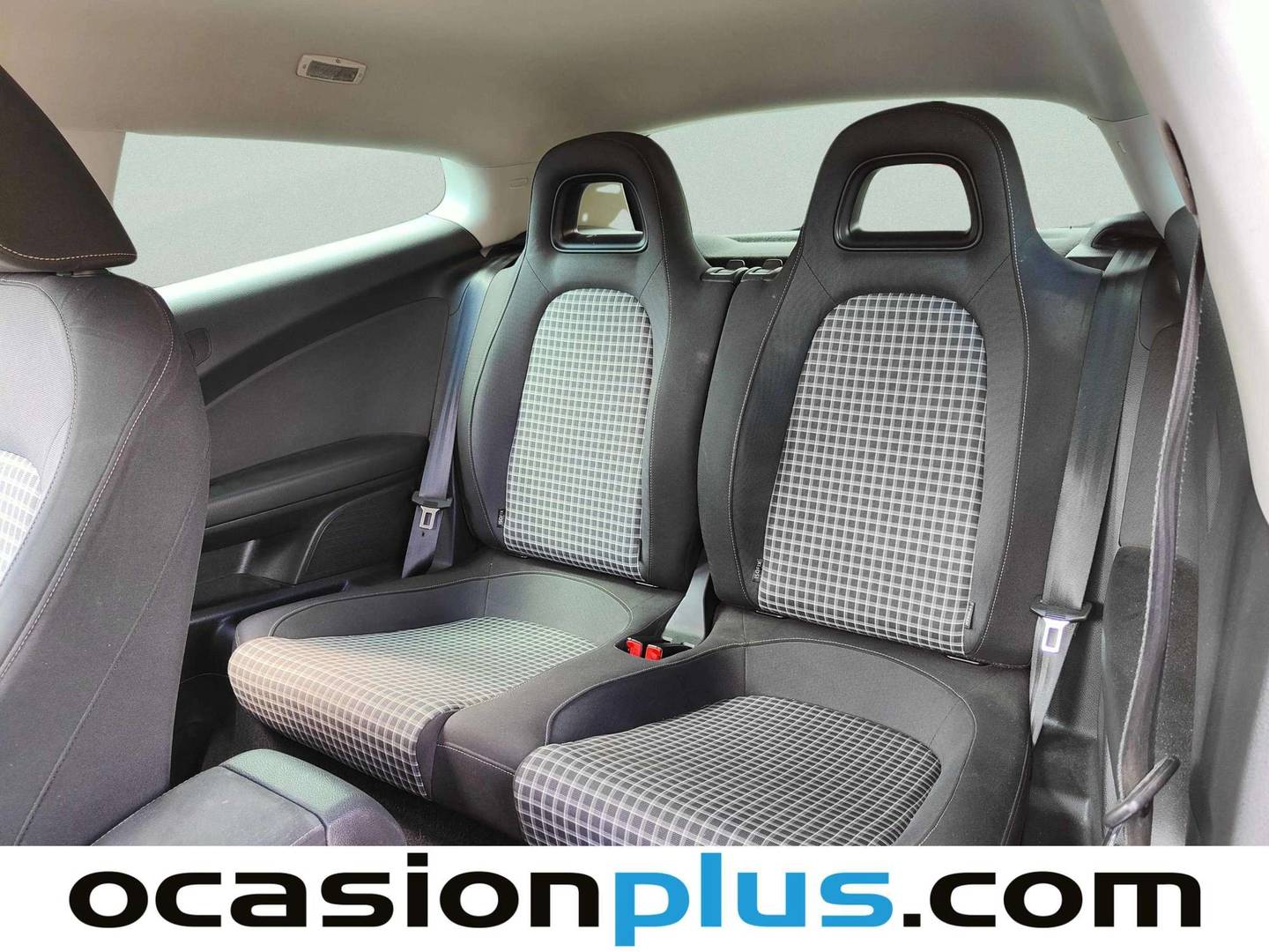 Foto asientos traseros Volkswagen Scirocco Volkswagen Scirocco Typhoon by R-Line 1.4 TSI BMT (125 CV)
