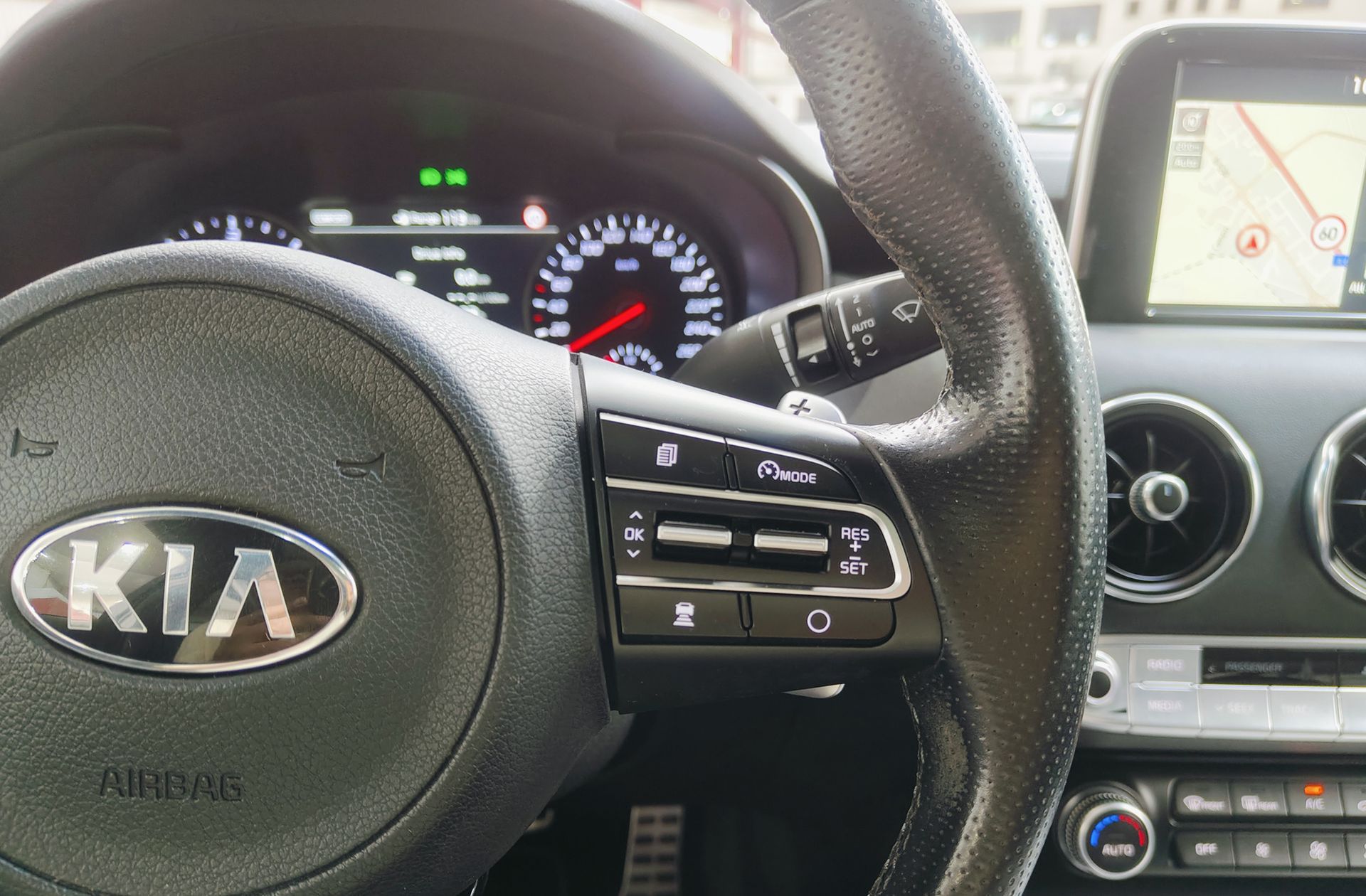 Kia Stinger 2.2 CRDi GT Line 4x2 - foto 34