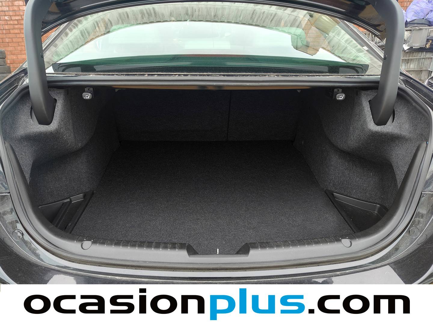 Fotos maletero Mazda Mazda6 Mazda Mazda 6 2.0 SKYACTIVE-G Zenith White (145 CV)