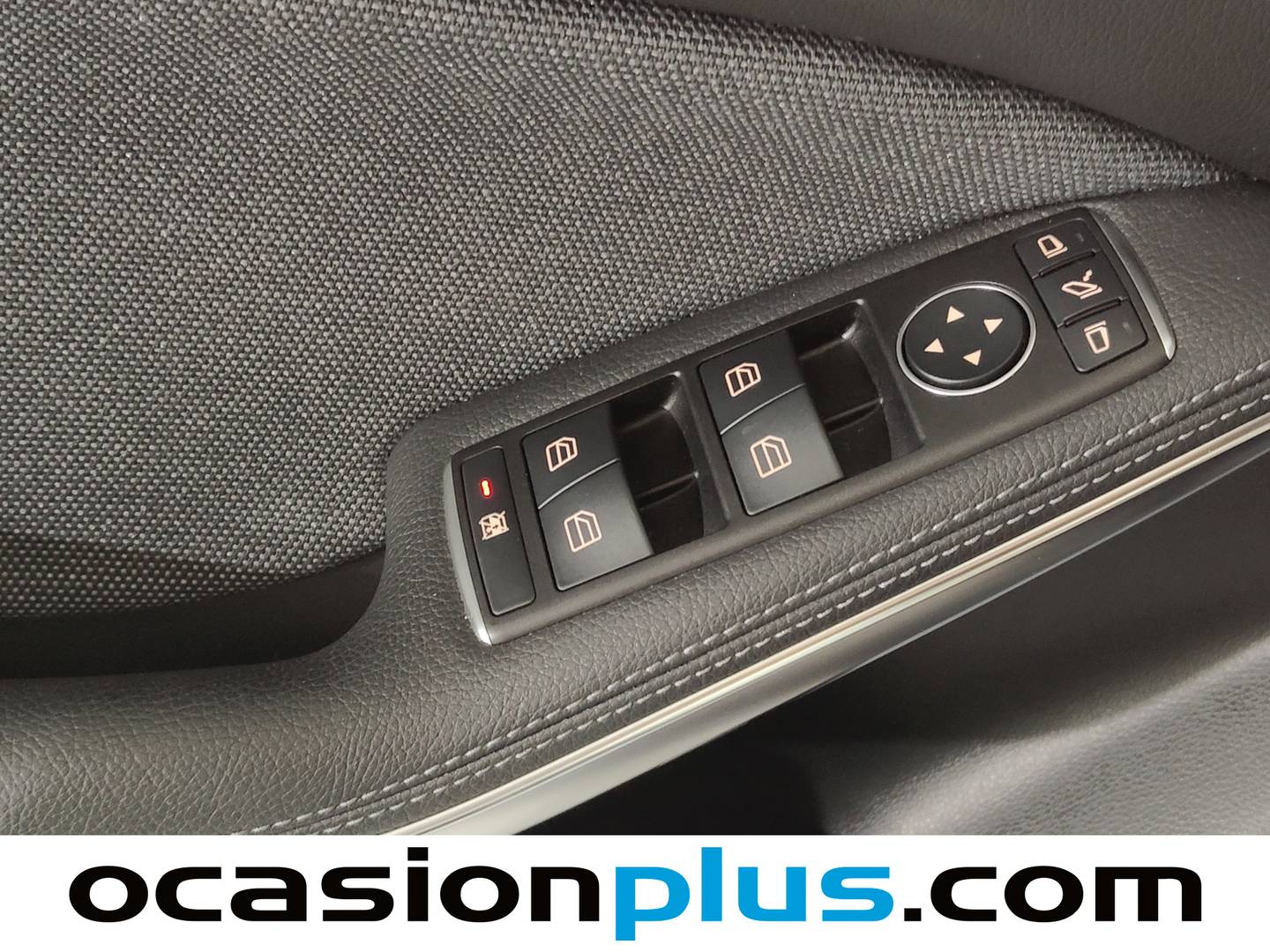 Foto Mercedes GLA Mercedes-Benz GLA GLA 200 Style (156 CV)