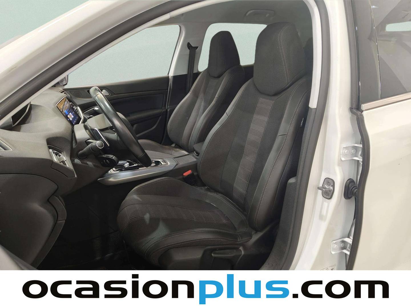 Foto asientos delanteros Peugeot 308 Peugeot 308 PureTech 130 S&S Allure Pack EAT8 (130 CV)