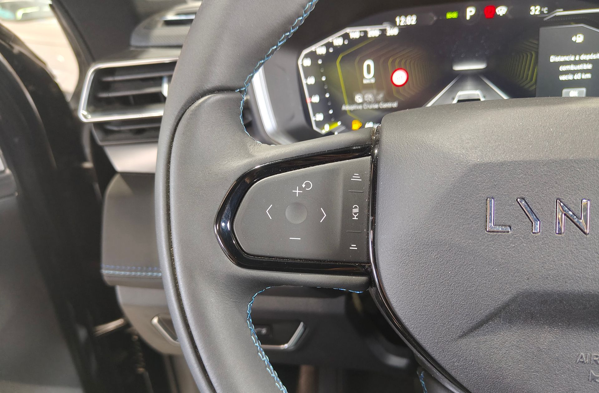 Lynk & Co 01 1.5 PHEV - foto 28