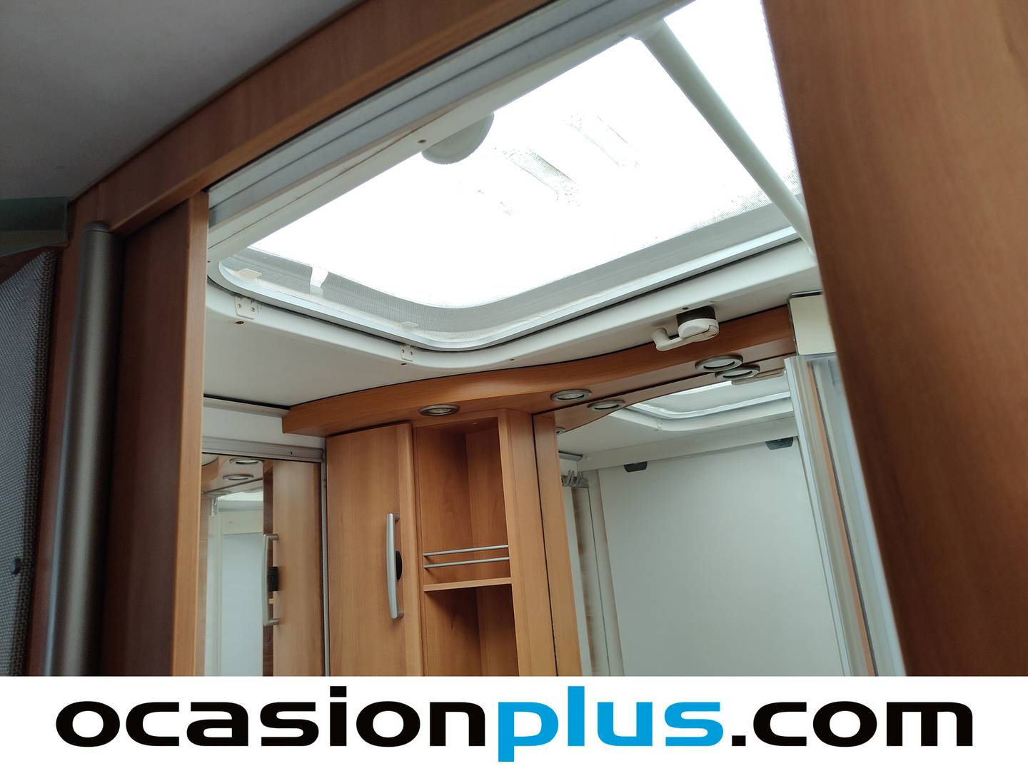 Hymer B 694 Hymer B 694 2.8D (145 CV) 4 Plazas km 0