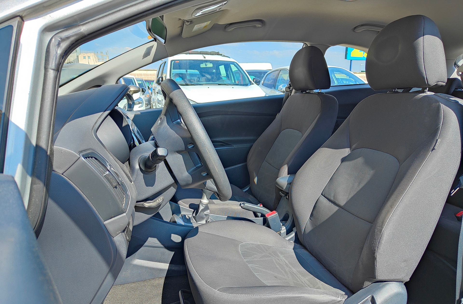 Kia Rio 1.2 Cvvt Concept - foto 8