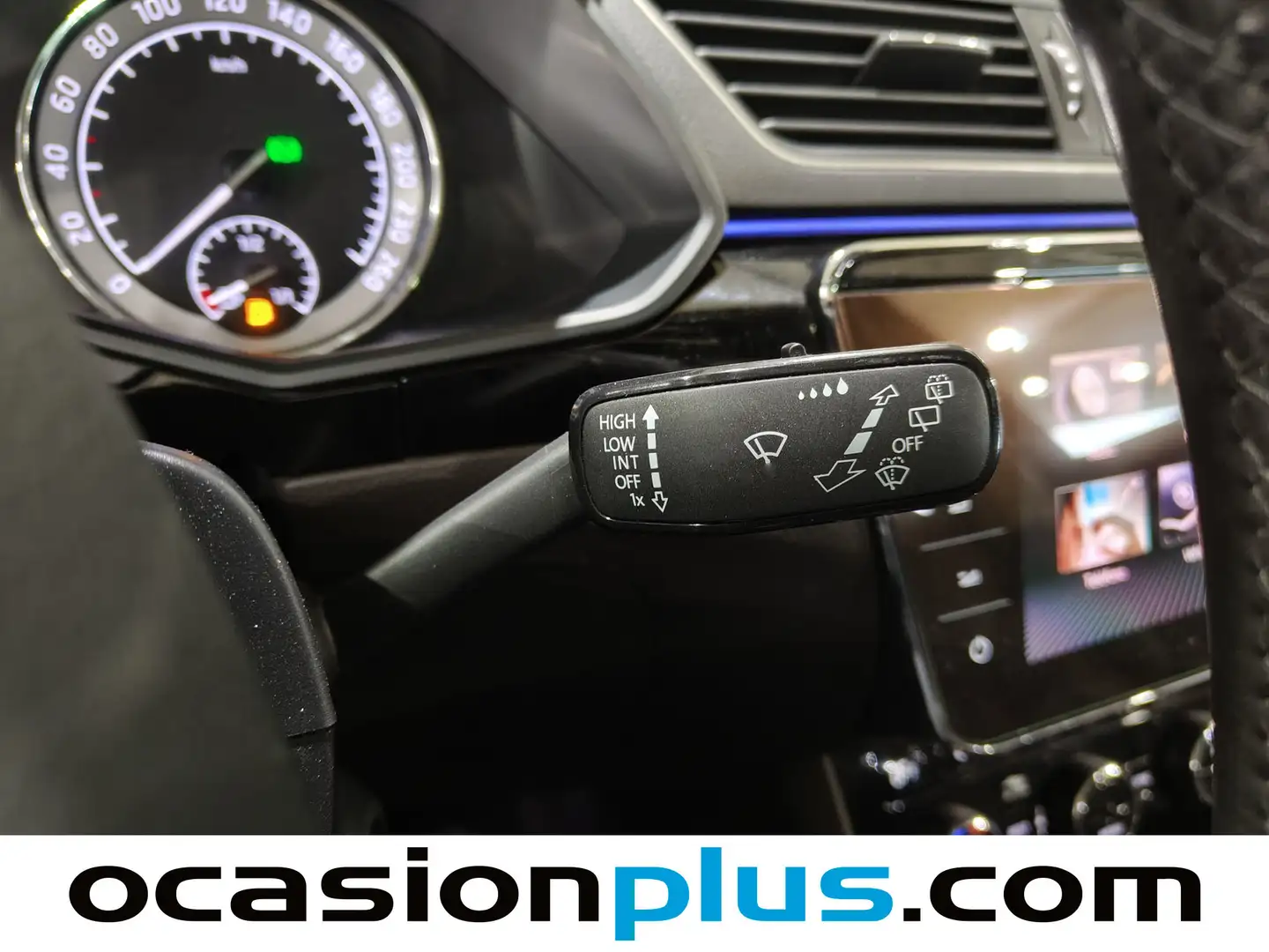 Foto Skoda Superb Skoda Superb 2.0 TDI Laurin&Klement DSG (190 CV)