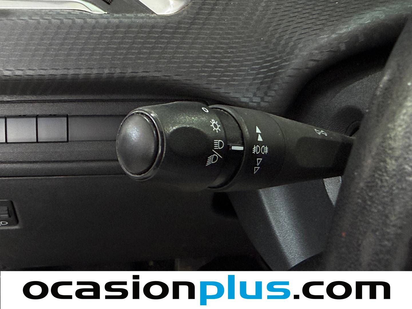 Peugeot 2008 Peugeot 2008 PureTech 82 Style (82 CV) de segunda mano