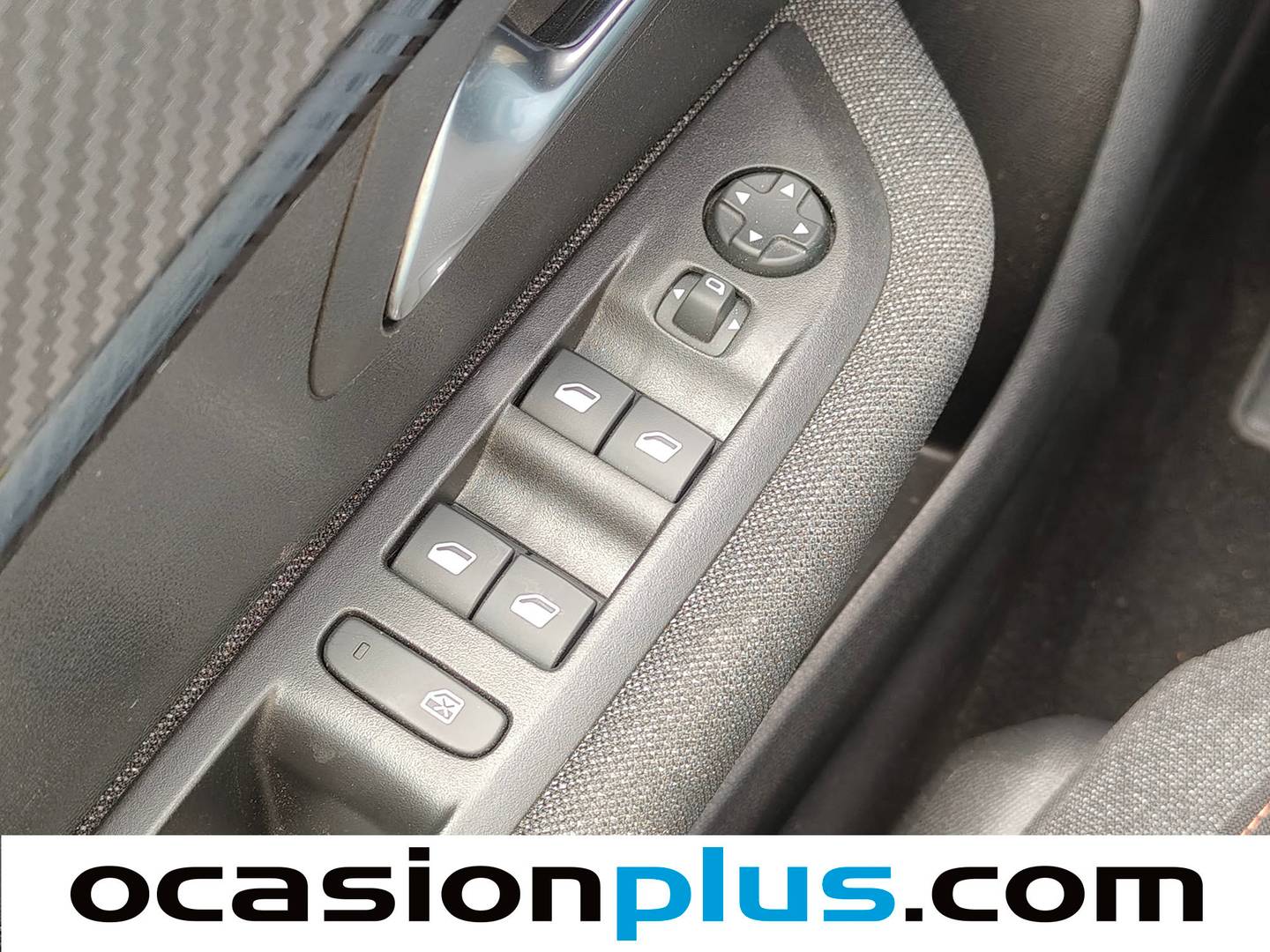 Peugeot 208 Peugeot 208 Style Hybrid 110 eDCS6 (110 CV) 2025