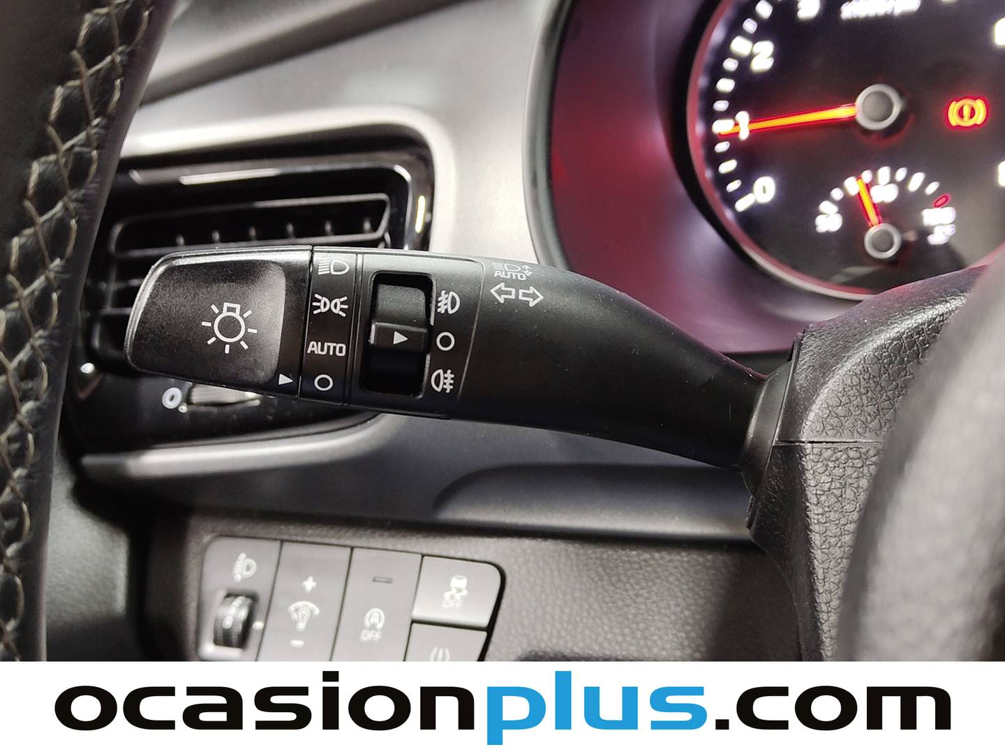 Paquetes del KIA Stonic KIA Stonic 1.0 T-GDi MHEV Drive (100 CV)