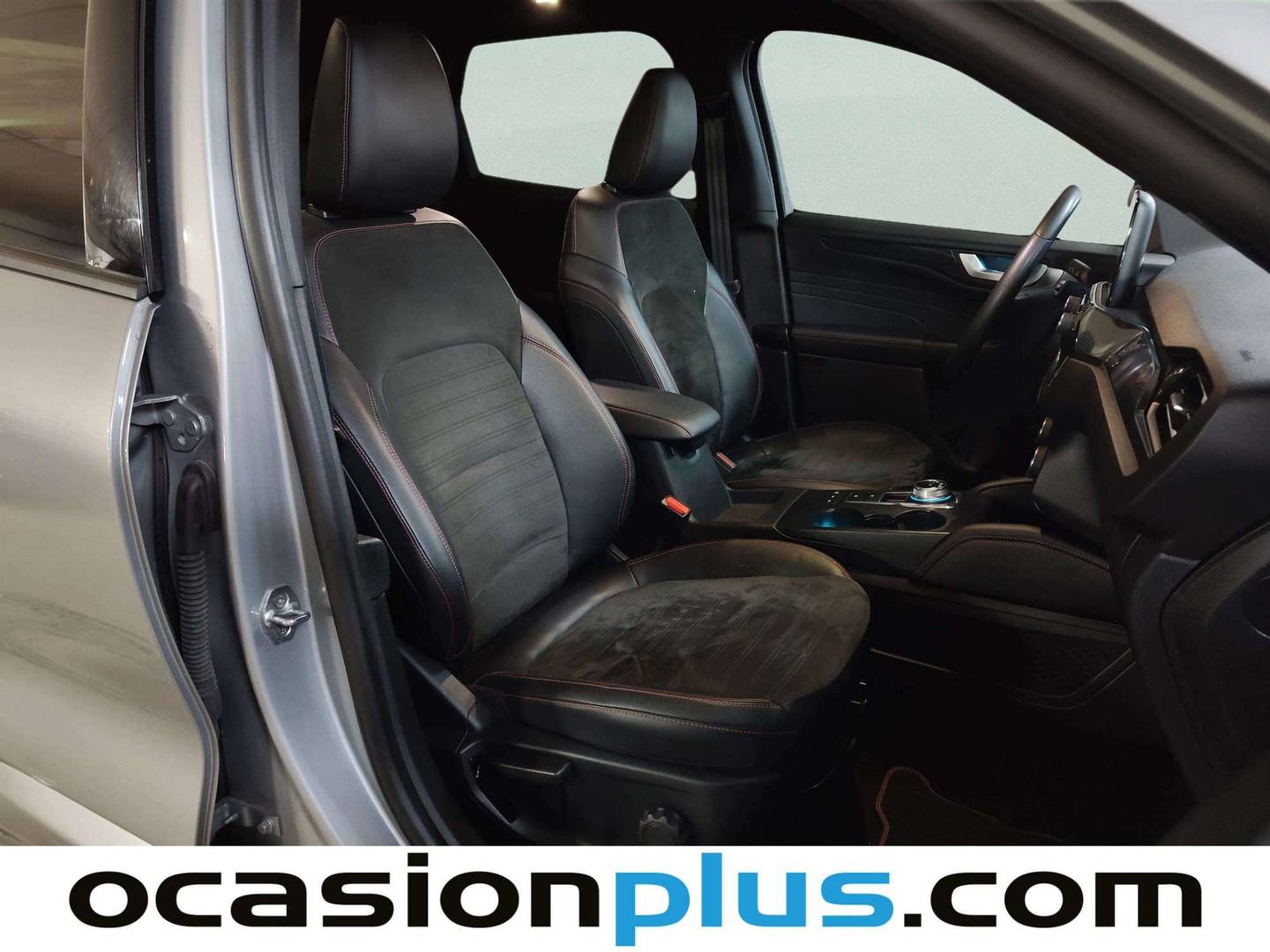 Foto Ford Kuga Ford Kuga 2.5 Duratec PHEV ST-Line X Auto  (225 CV)