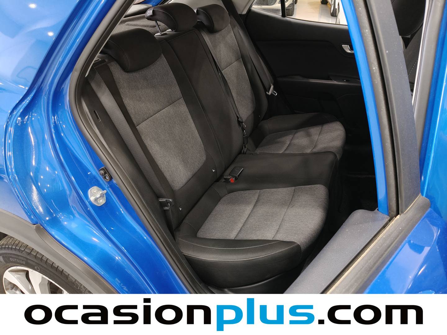 Foto asientos delanteros KIA Stonic KIA Stonic 1.0 T-GDi Drive (100 CV)