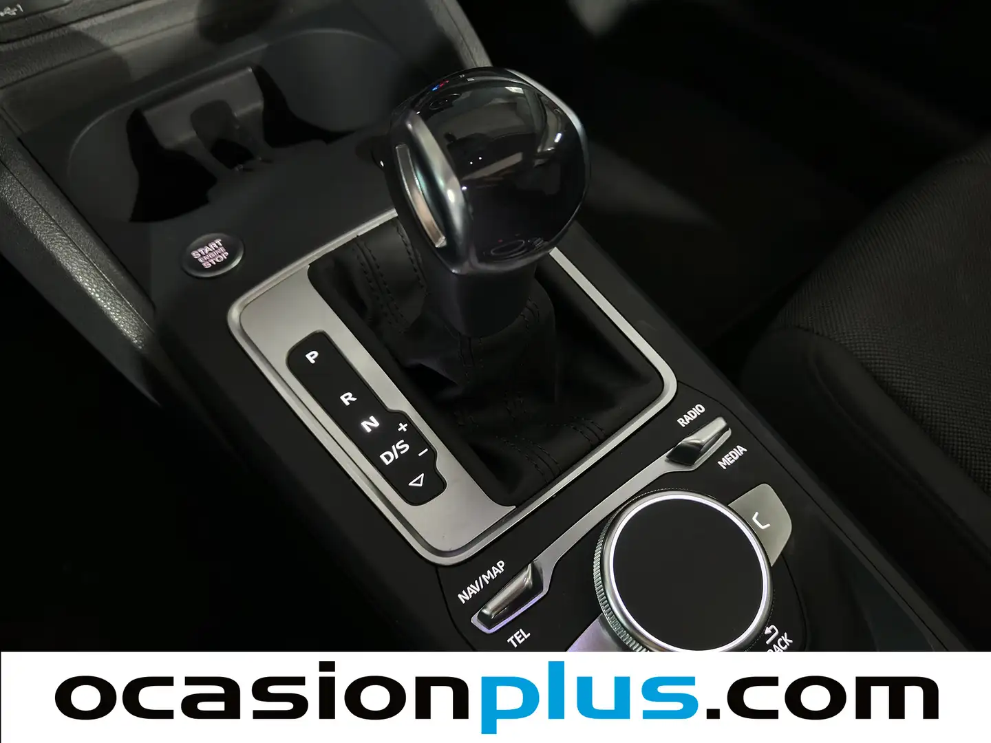 Foto Audi Q2 Audi Q2 Advanced 30 TDI (116 CV) S tronic