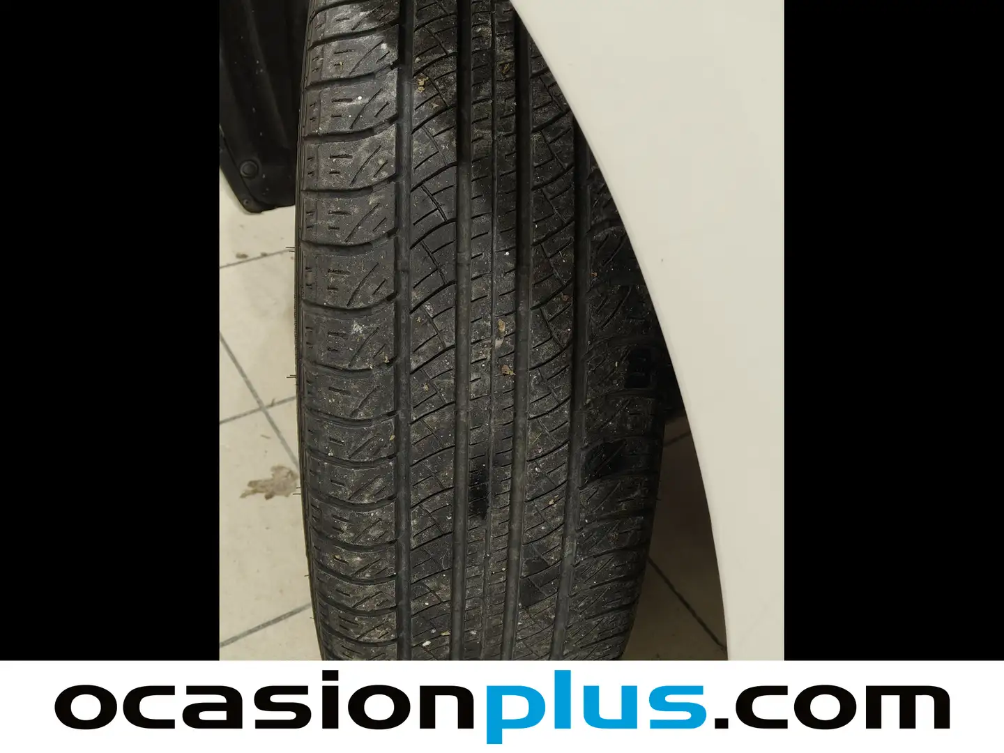 Foto Mitsubishi Outlander Mitsubishi Outlander 2.0 PHEV Kaiteki 4WD Auto (203 CV)