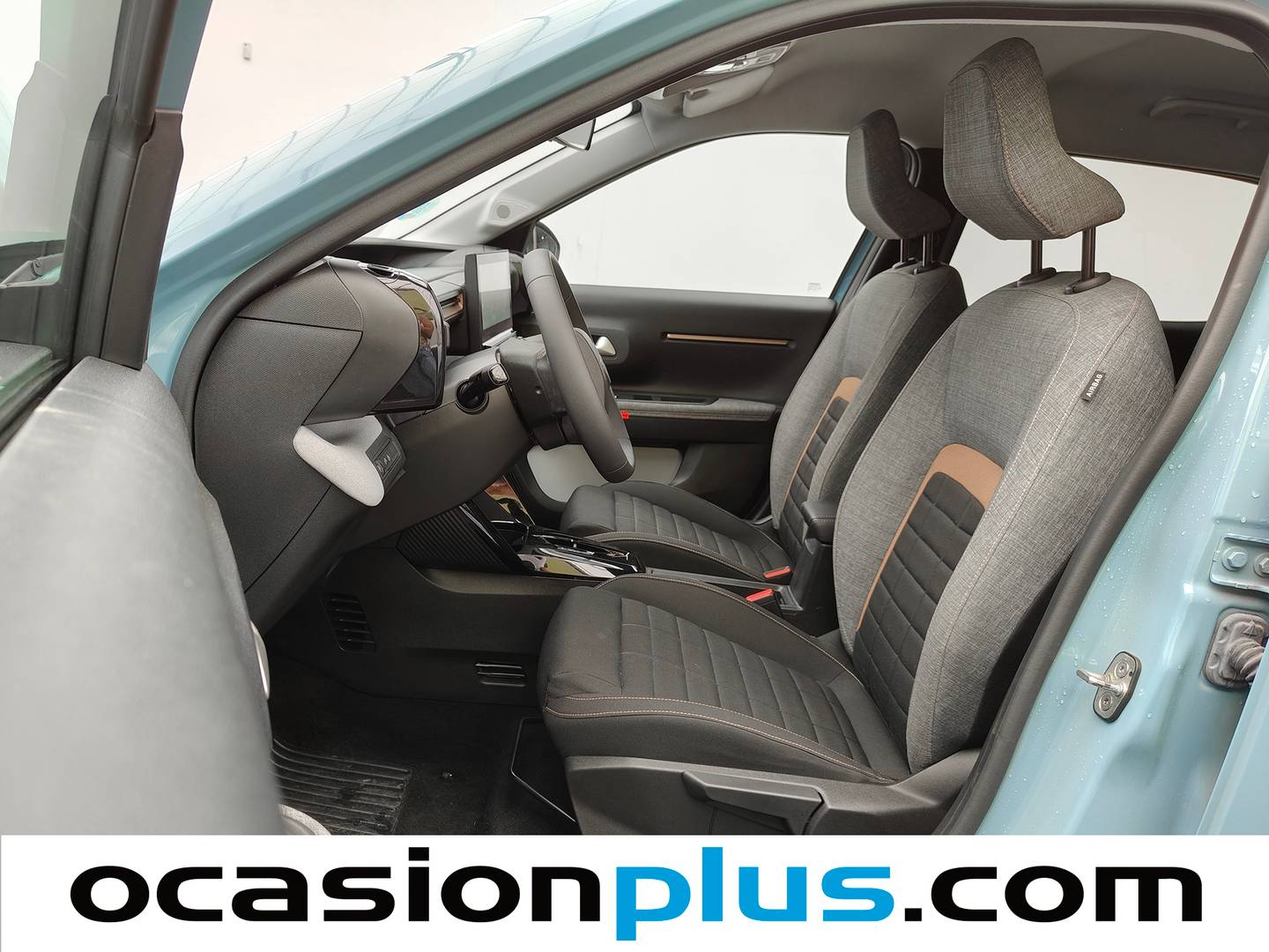 Citroën C3 Aircross Citroën C3 Aircross Hybrid 145 Plus e-DCS6 (145 CV) 145cv