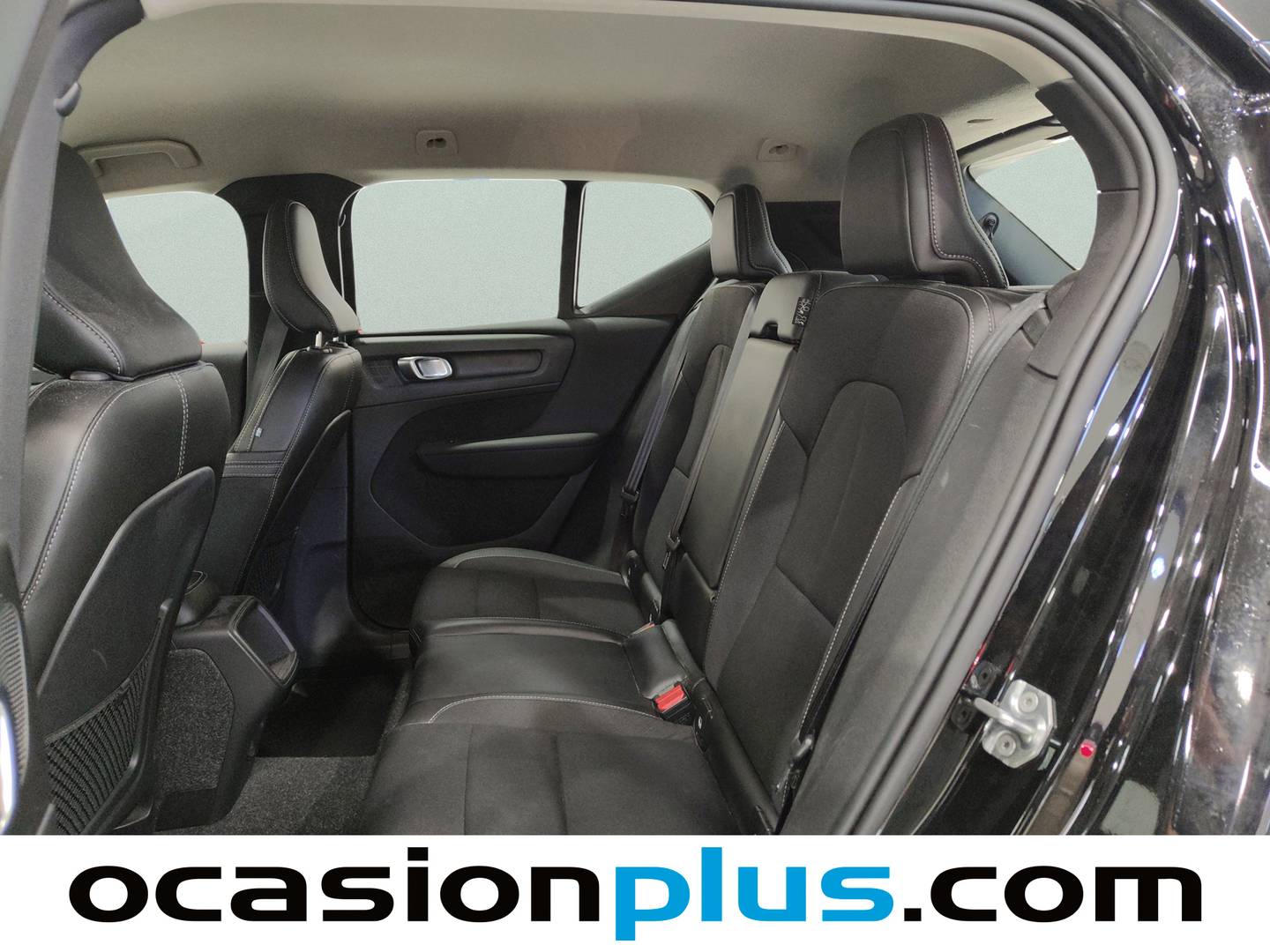 Foto Volvo XC40 Volvo XC40 T4 Momentum Auto (190 CV)