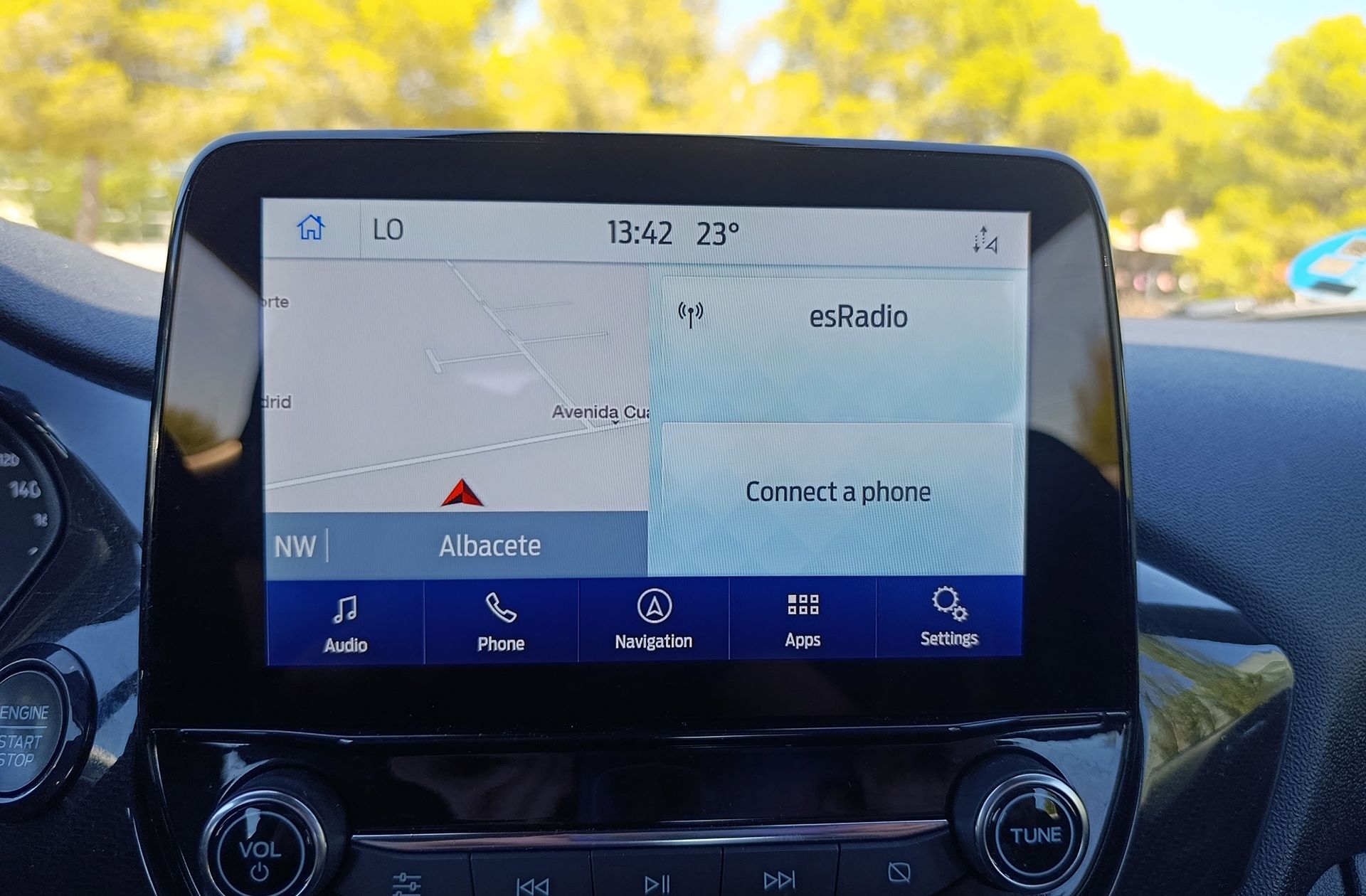 Ford Fiesta 1.0 EcoBoost MHEV ST-Line - foto 32