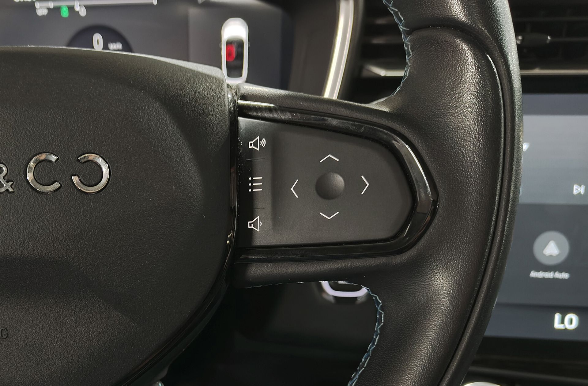 Lynk & Co 01 1.5 PHEV - foto 30