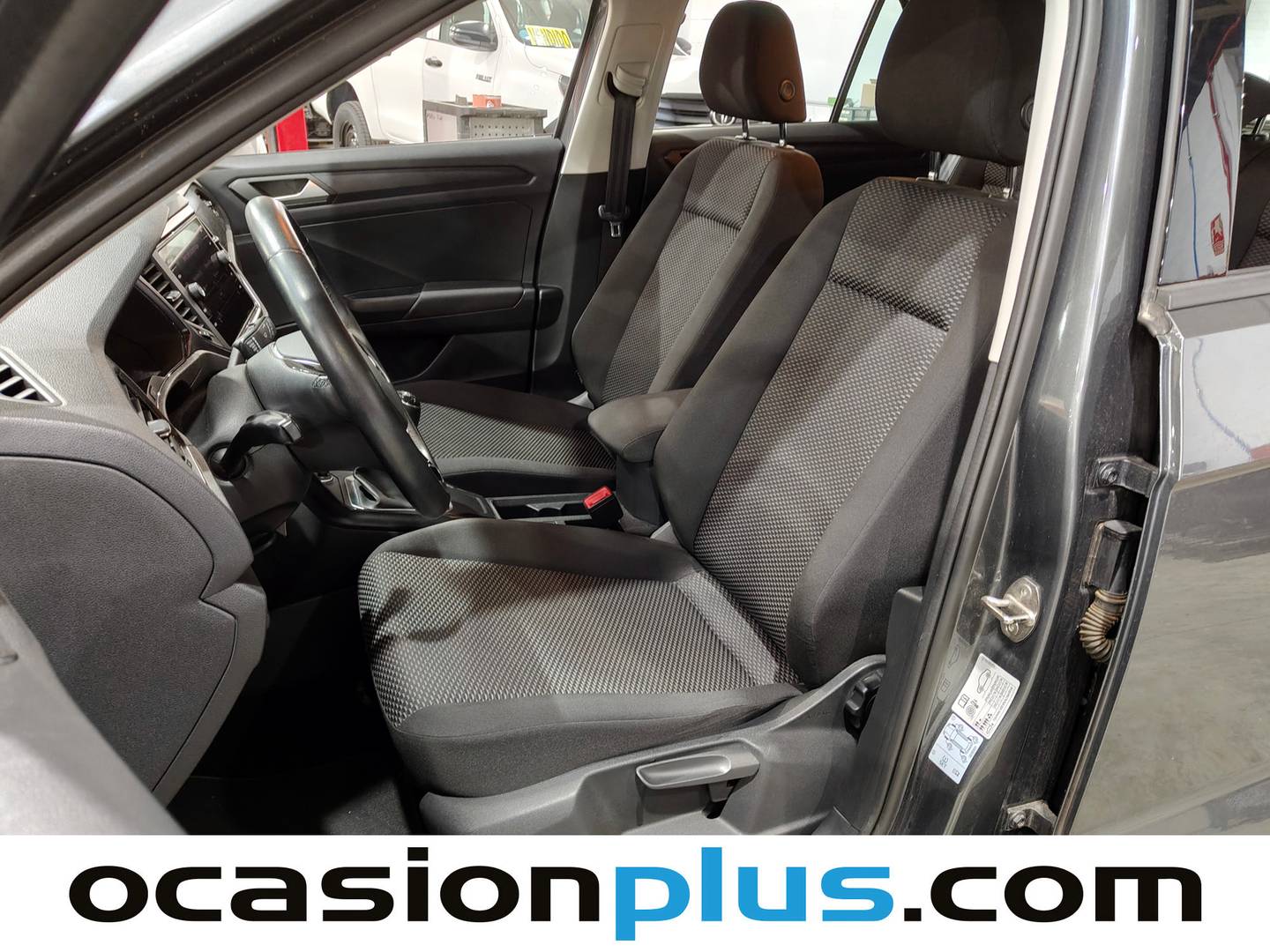 Foto asientos delanteros Volkswagen T-Roc Volkswagen T-Roc Edition 2.0 TDI (115 CV)