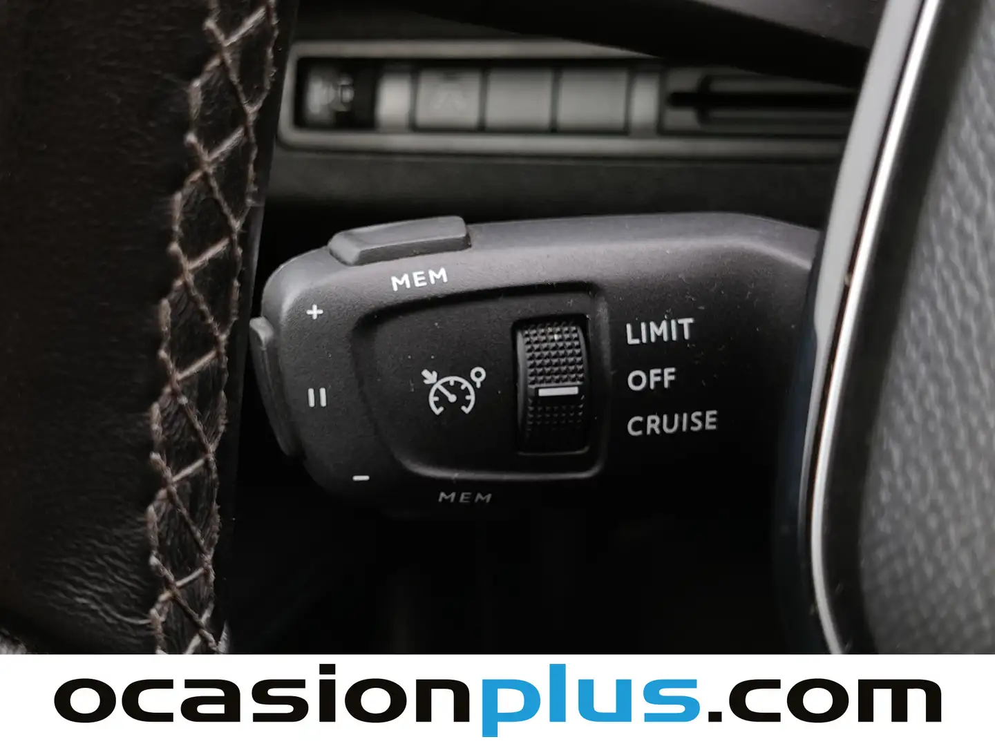 Foto Peugeot 3008 Peugeot 3008 PureTech 130 S&S Allure Pack  (130 CV)