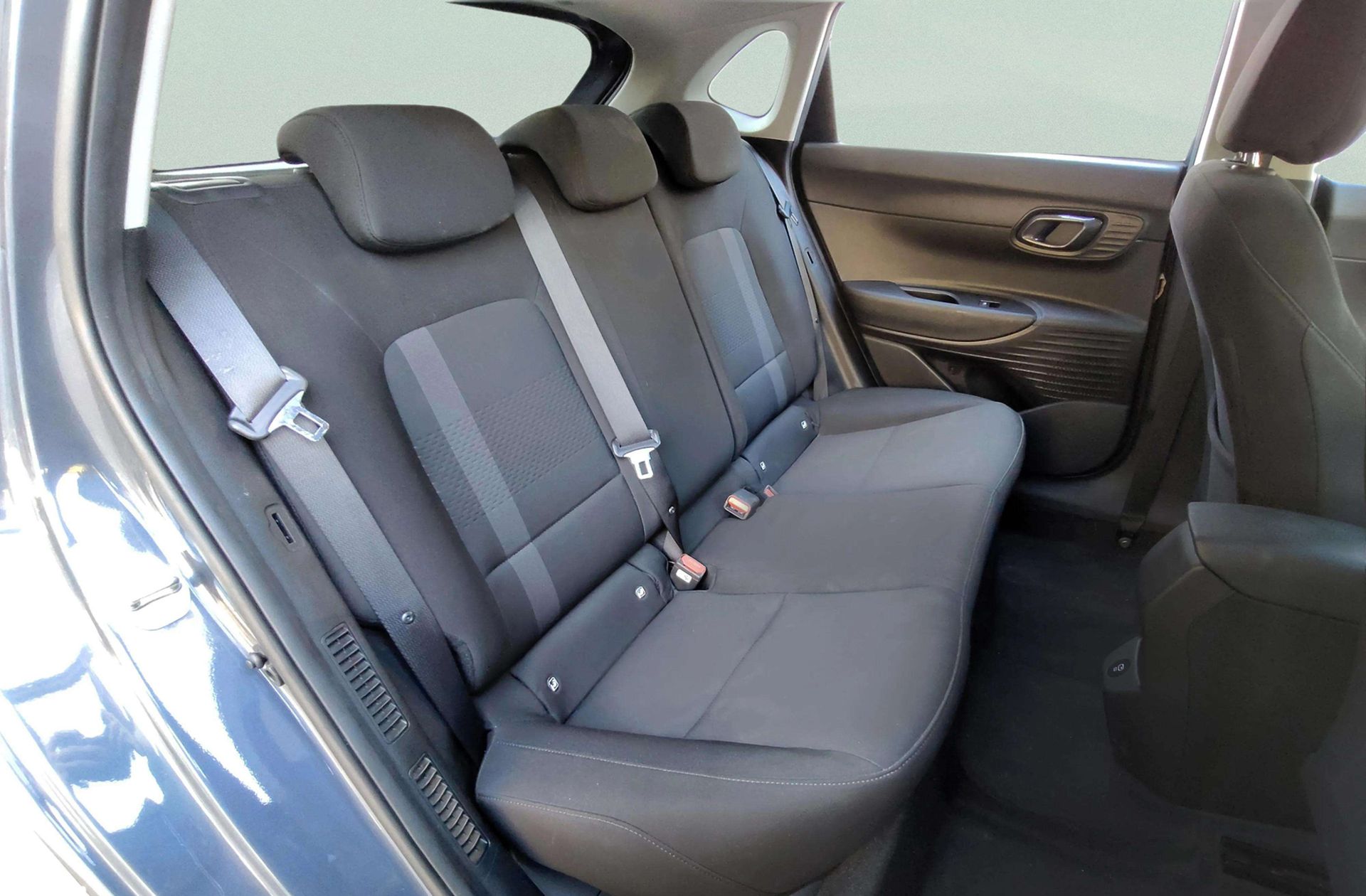 Hyundai i20 1.0 T-GDi 48V Tecno DCT - foto 15