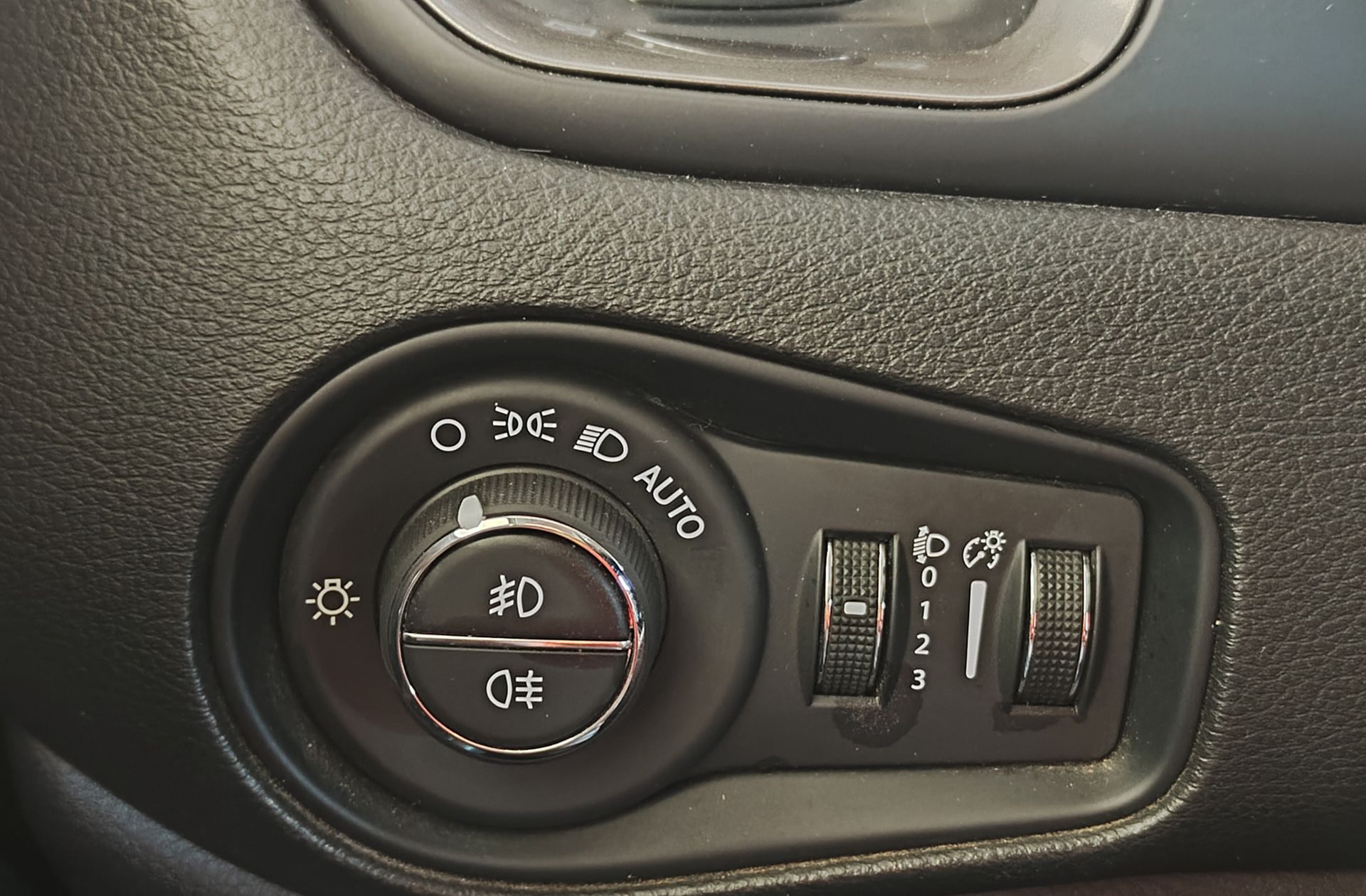 Jeep Renegade 1.0G Limited 4x2 - foto 20
