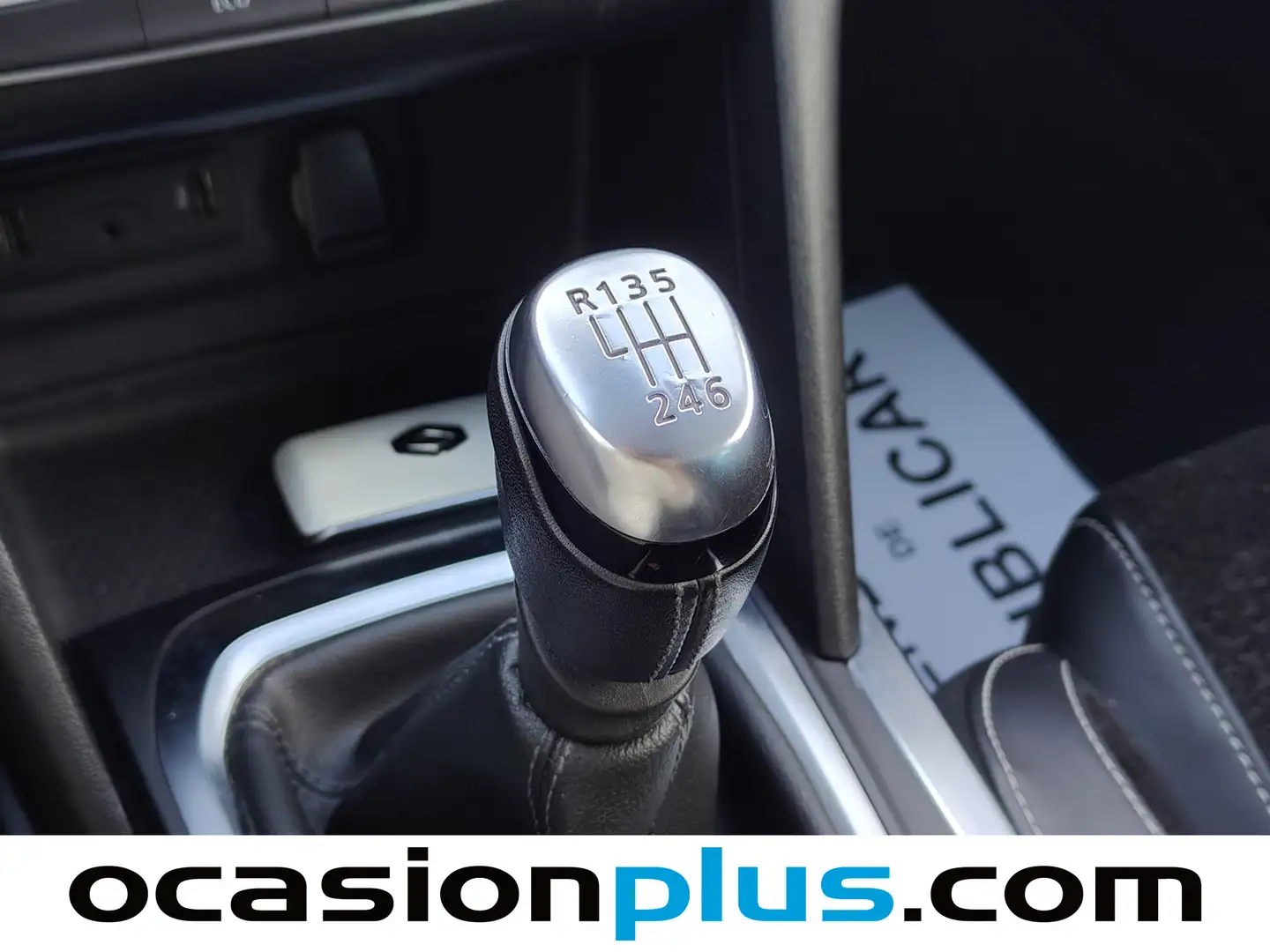 Foto Renault Mégane Renault Megane Zen TCe  (140 CV) GPF