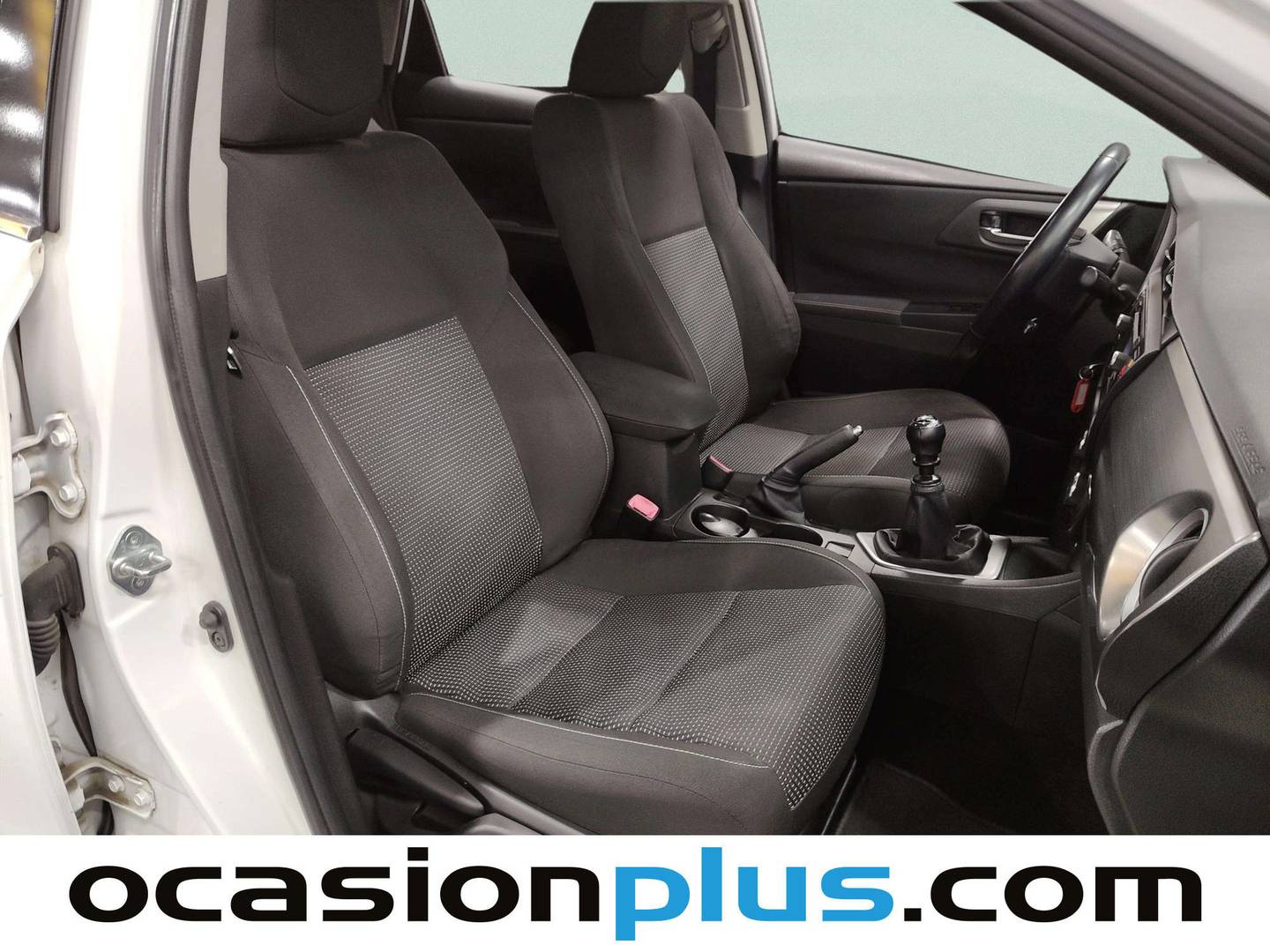 Toyota Auris Toyota Auris 90D Active (90 CV) km 0