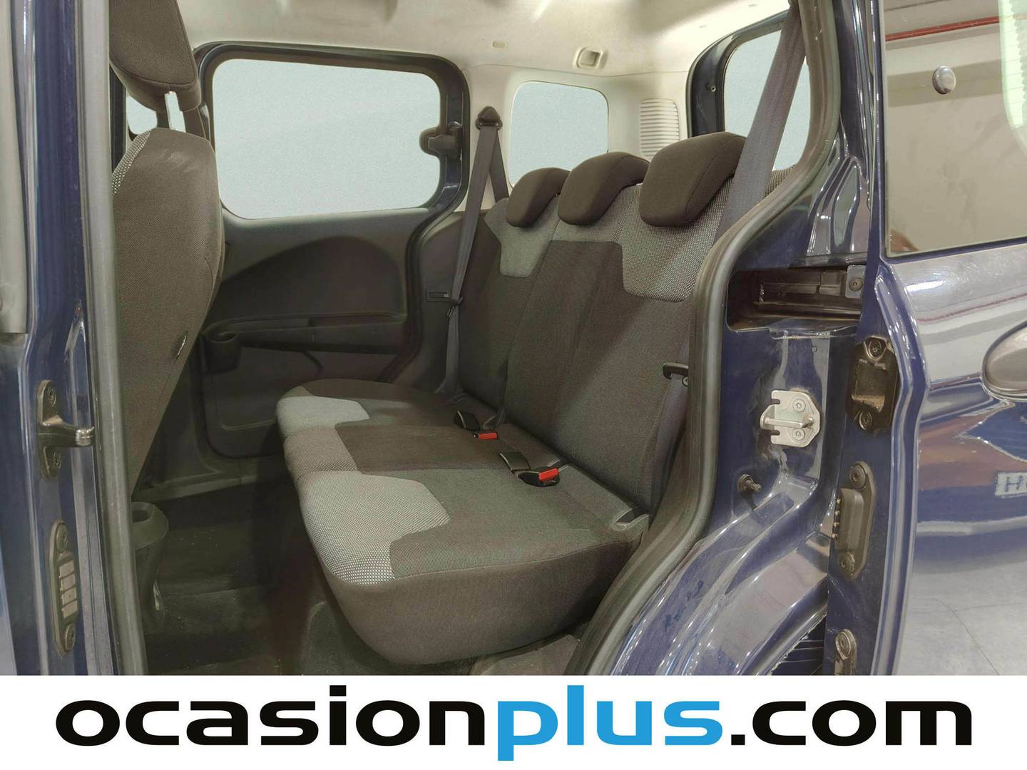 Foto asientos traseros Ford Tourneo Courier Ford Tourneo Courier 1.0 EcoBoost Ambiente (100 CV)