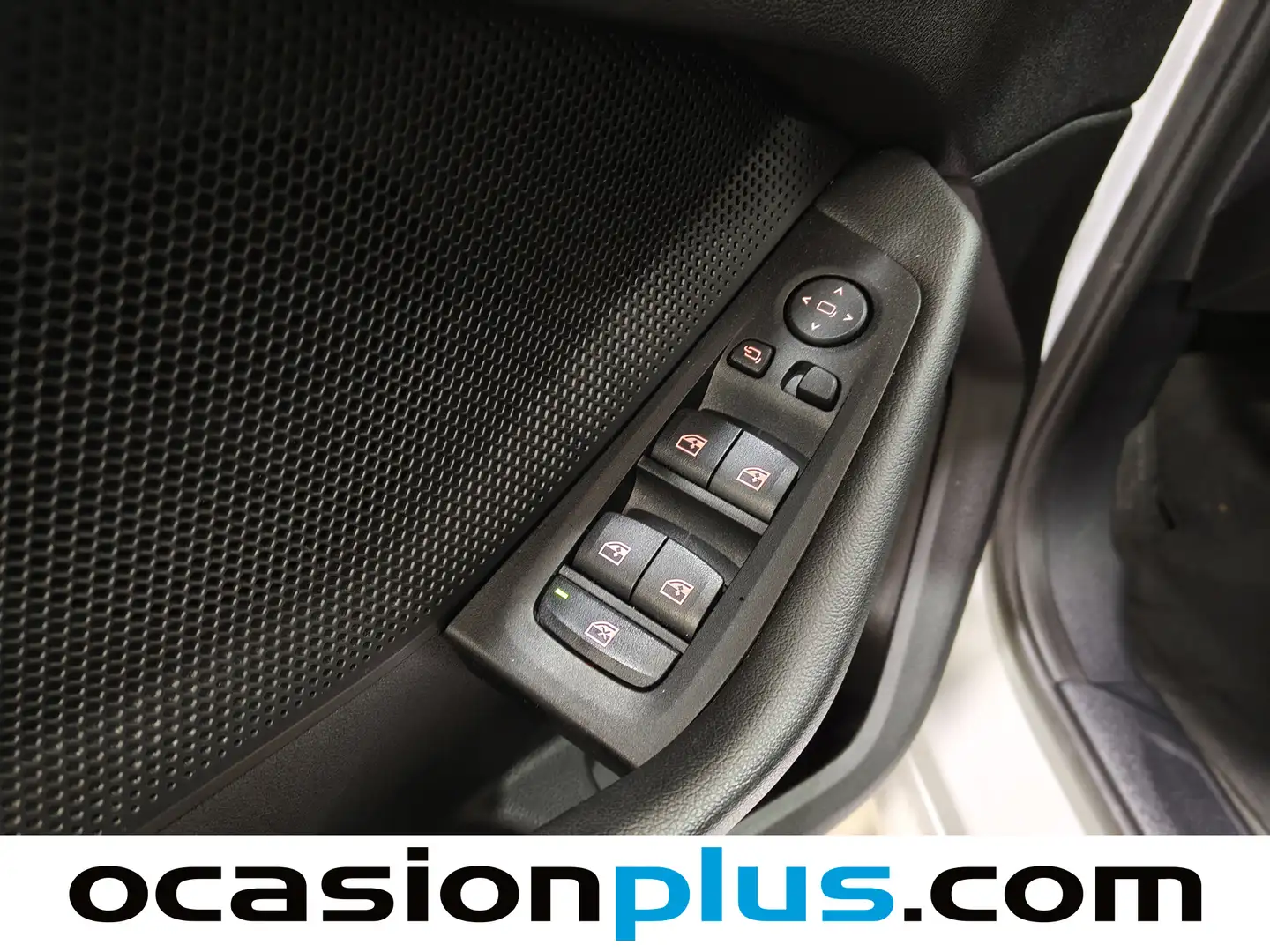 Foto BMW Serie 1 BMW Serie 1 118d Business (150 CV)