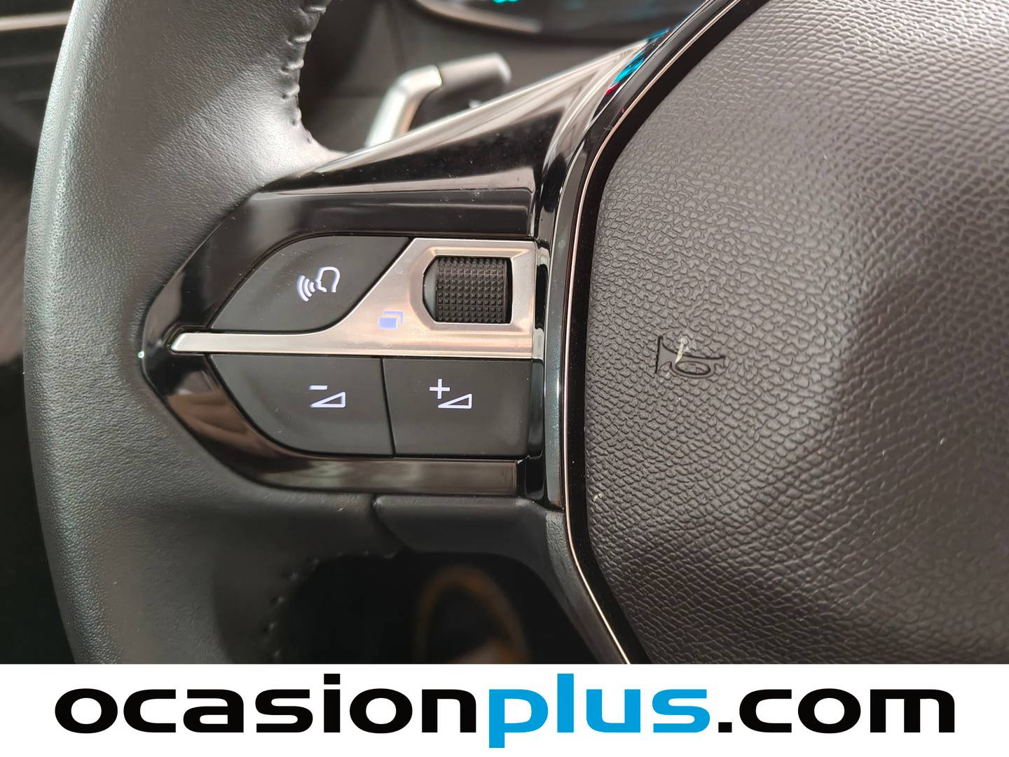 Peugeot 208 Peugeot 208 Style Hybrid 110 eDCS6 (110 CV) seminuevo