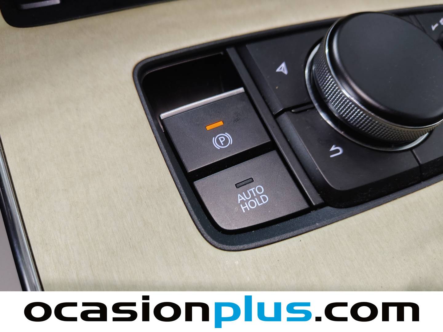 Foto Mazda CX-60 Mazda CX-60 2.5 e-Skyactiv PHEV Takumi (327 CV)