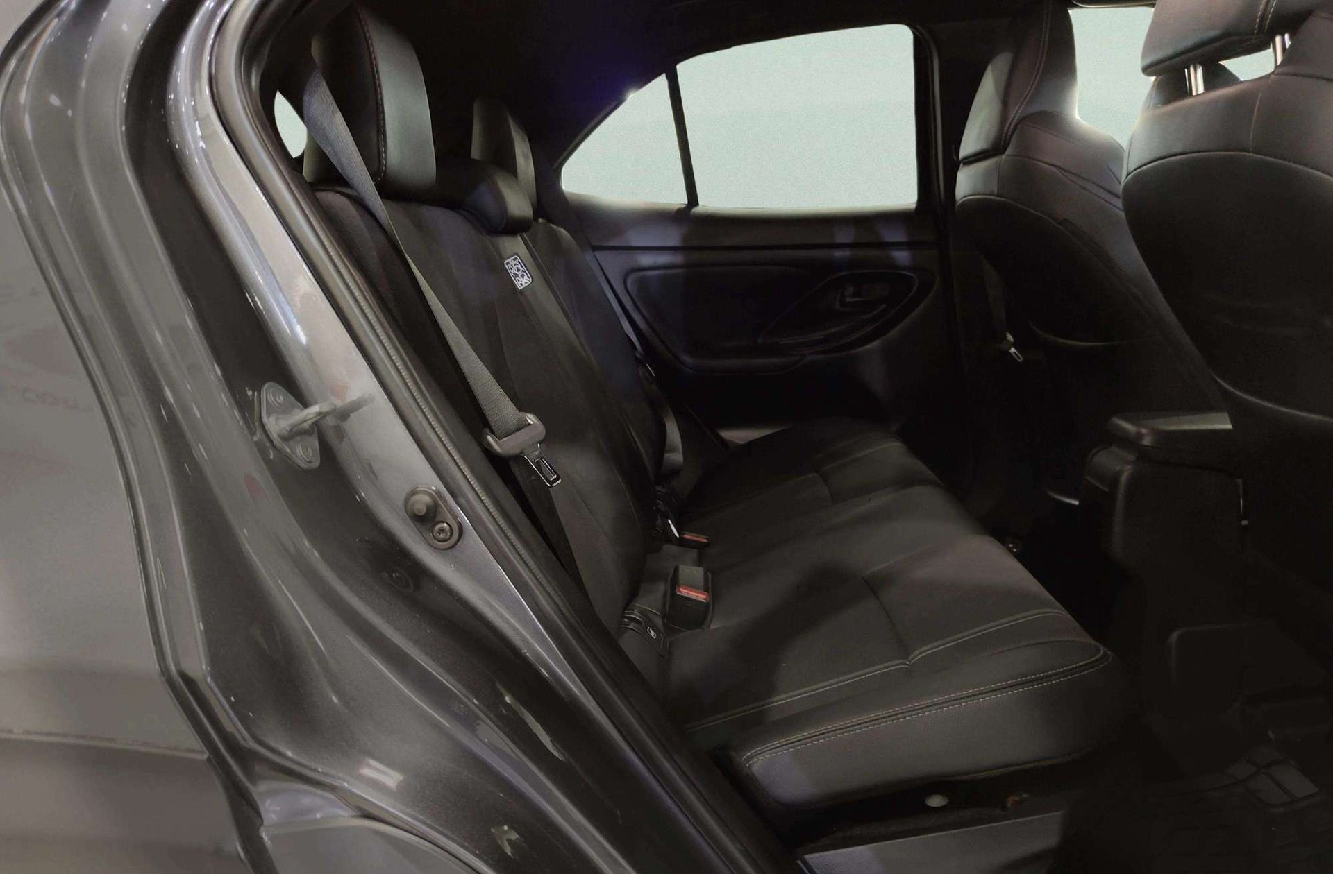 Toyota Yaris Cross 130H Style - foto 19