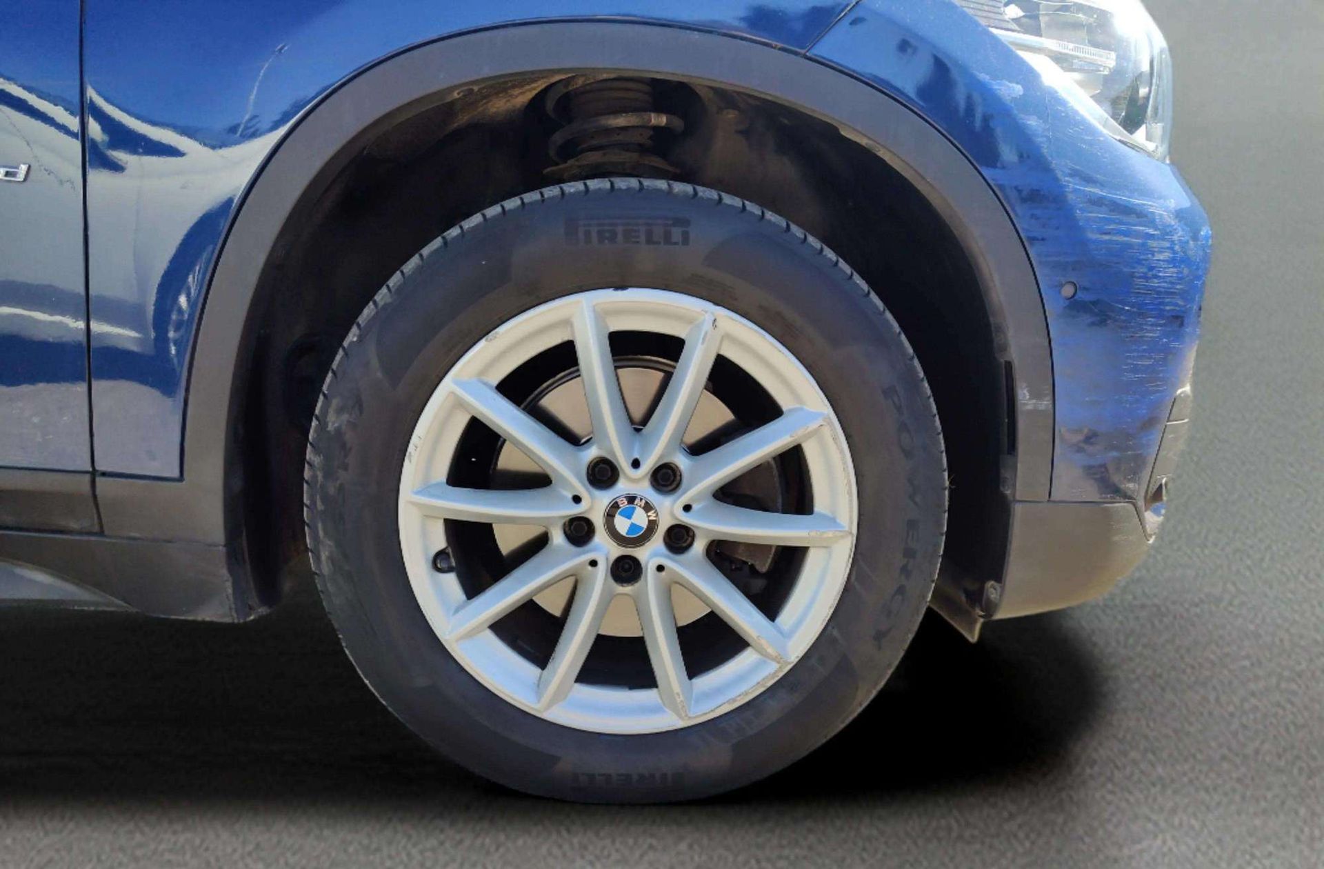 BMW X1 sDrive18d - foto 42